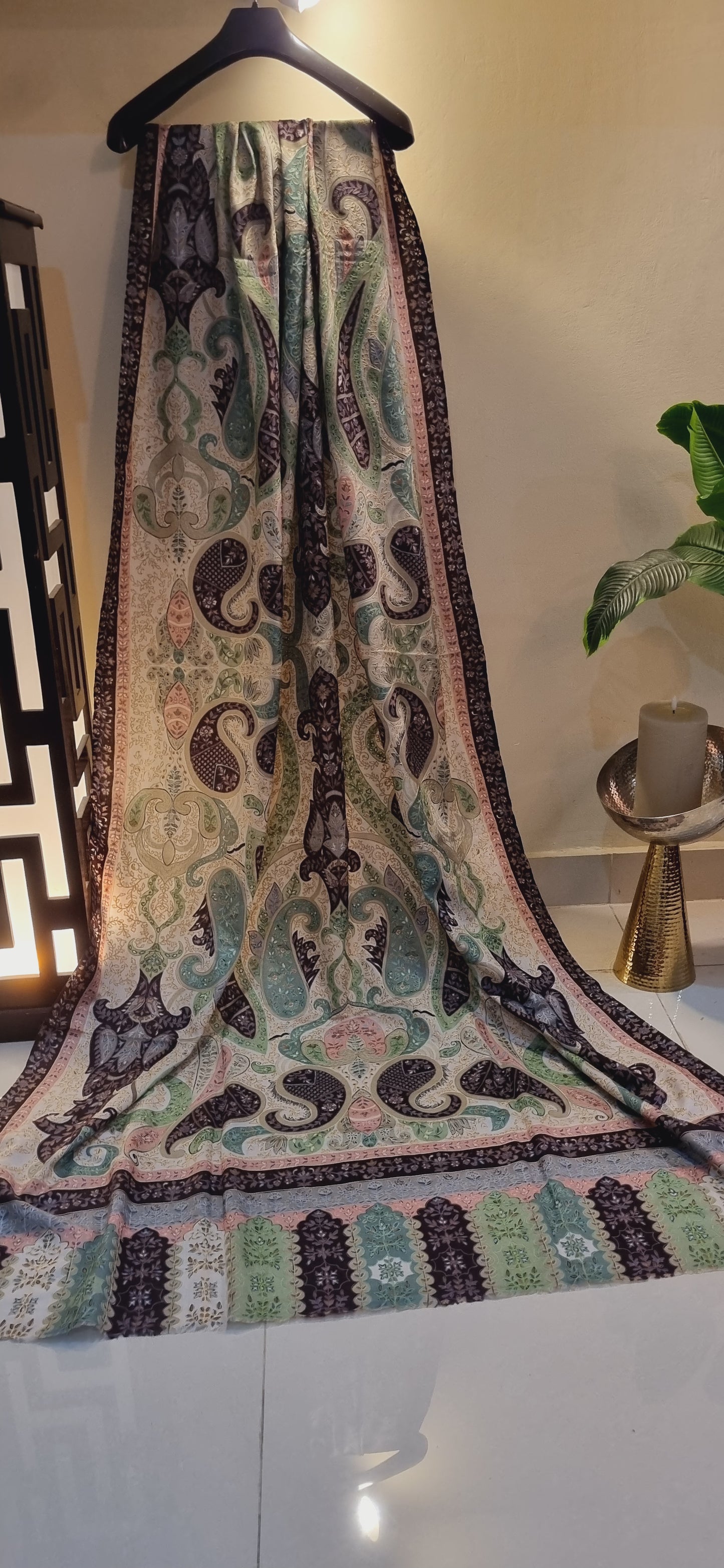 Reelkar embroidered pashmina shawl