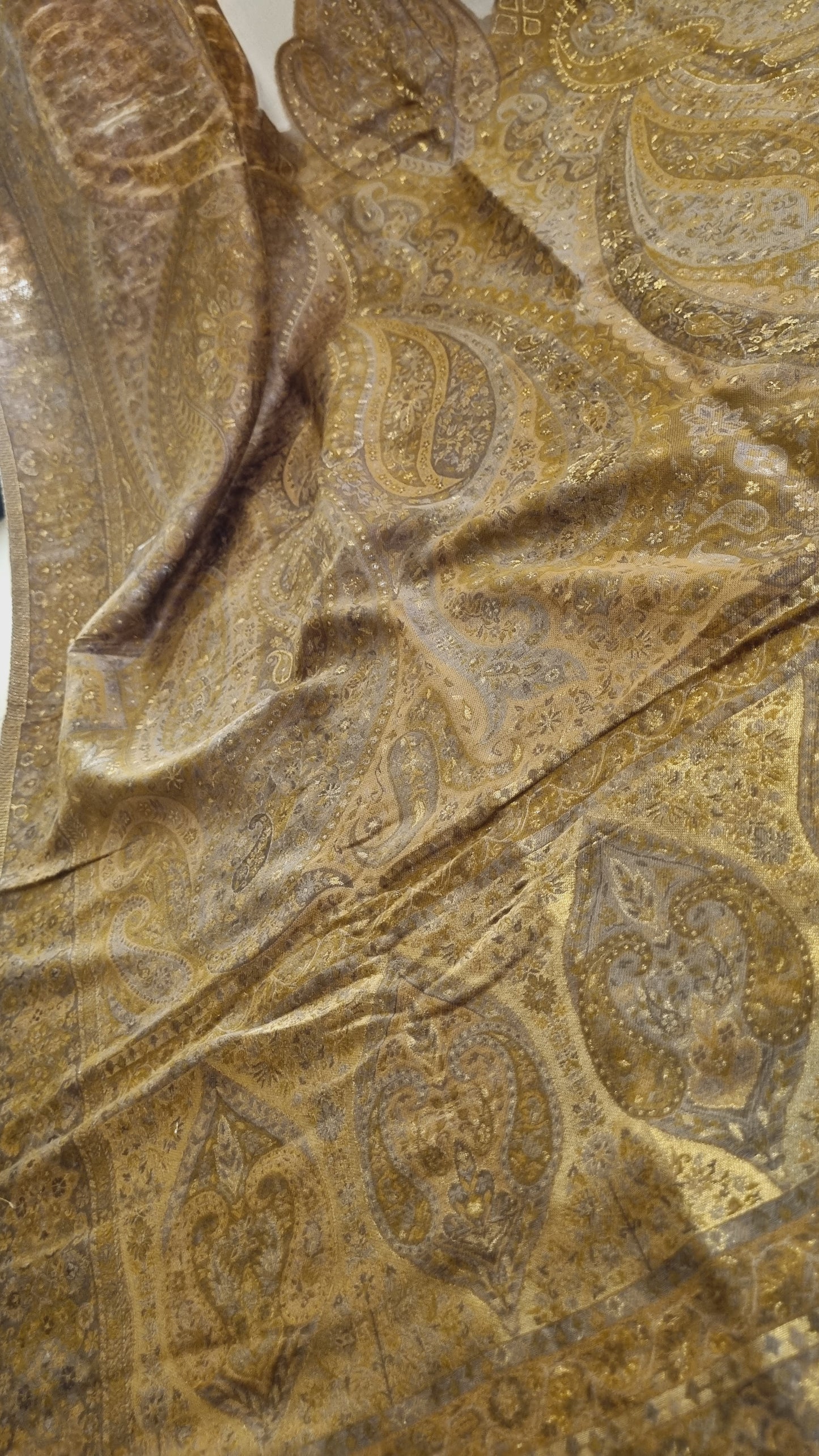 Silk kaani shawl