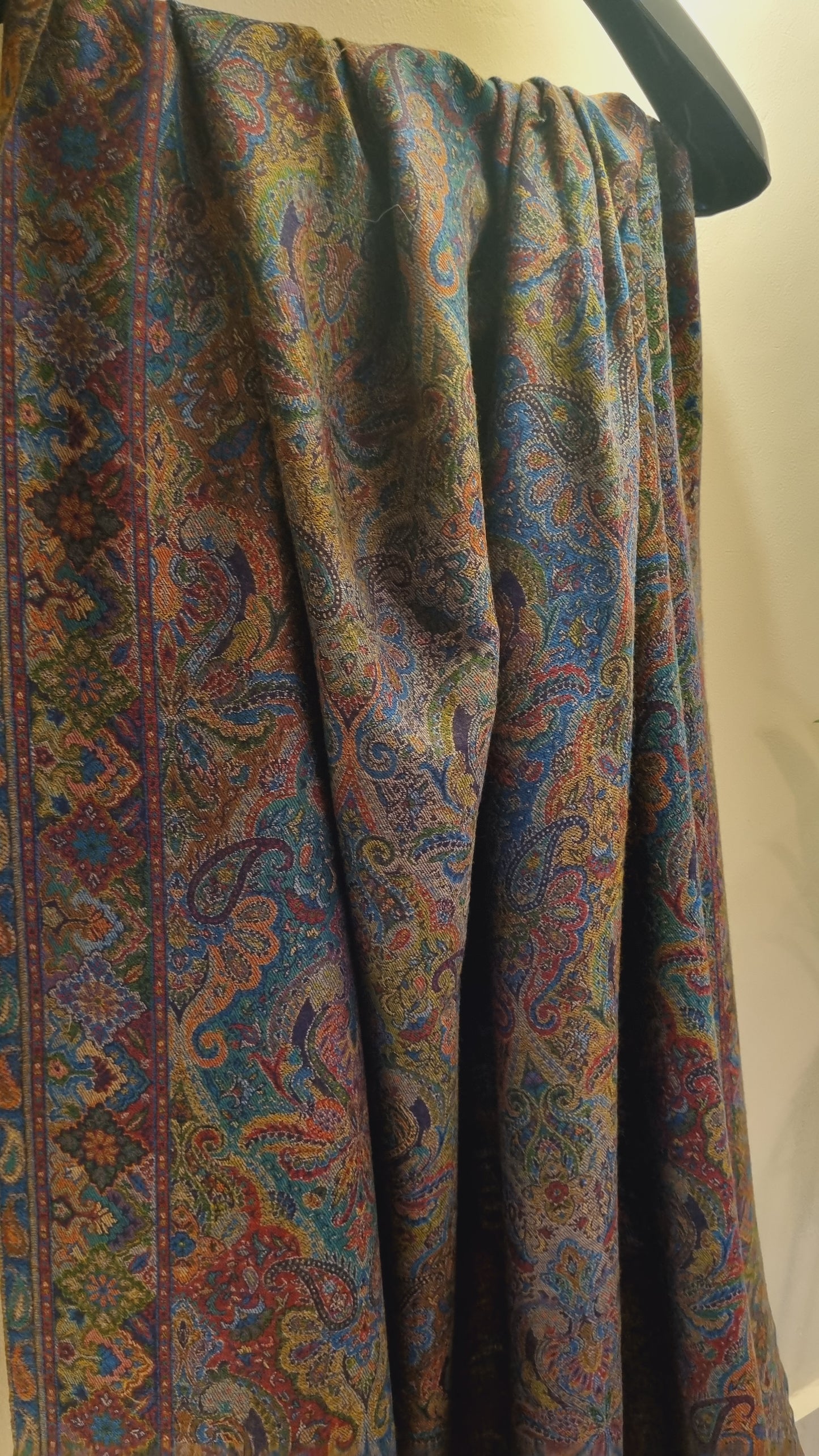 kaani pashmina shawl