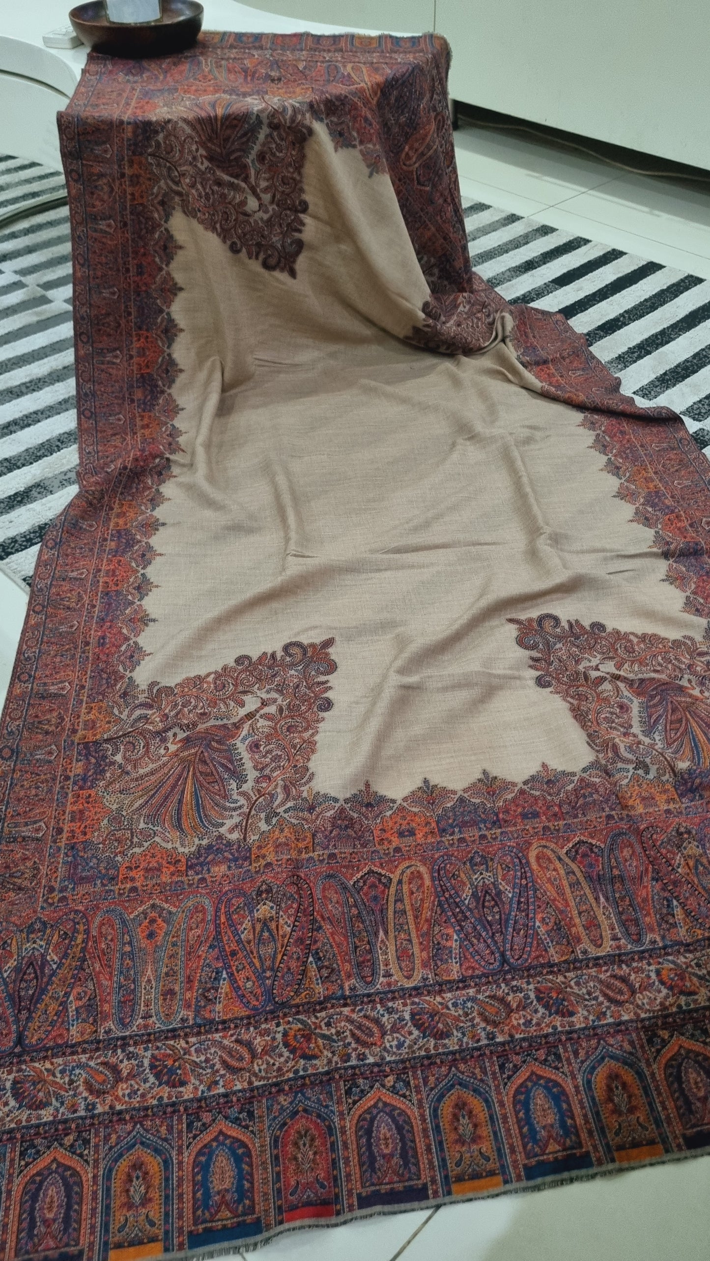 Pashmina kaani shawl