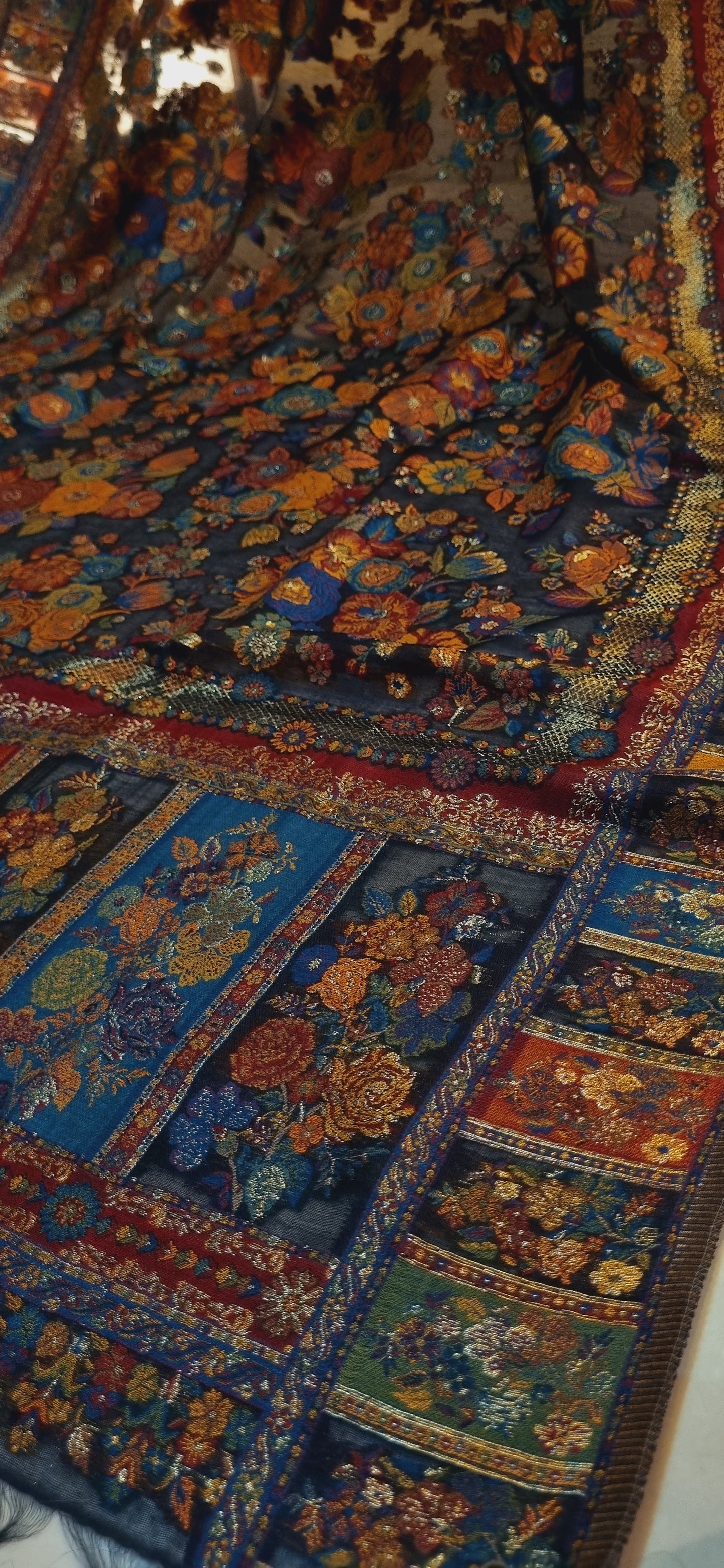 Silk kaani dupata