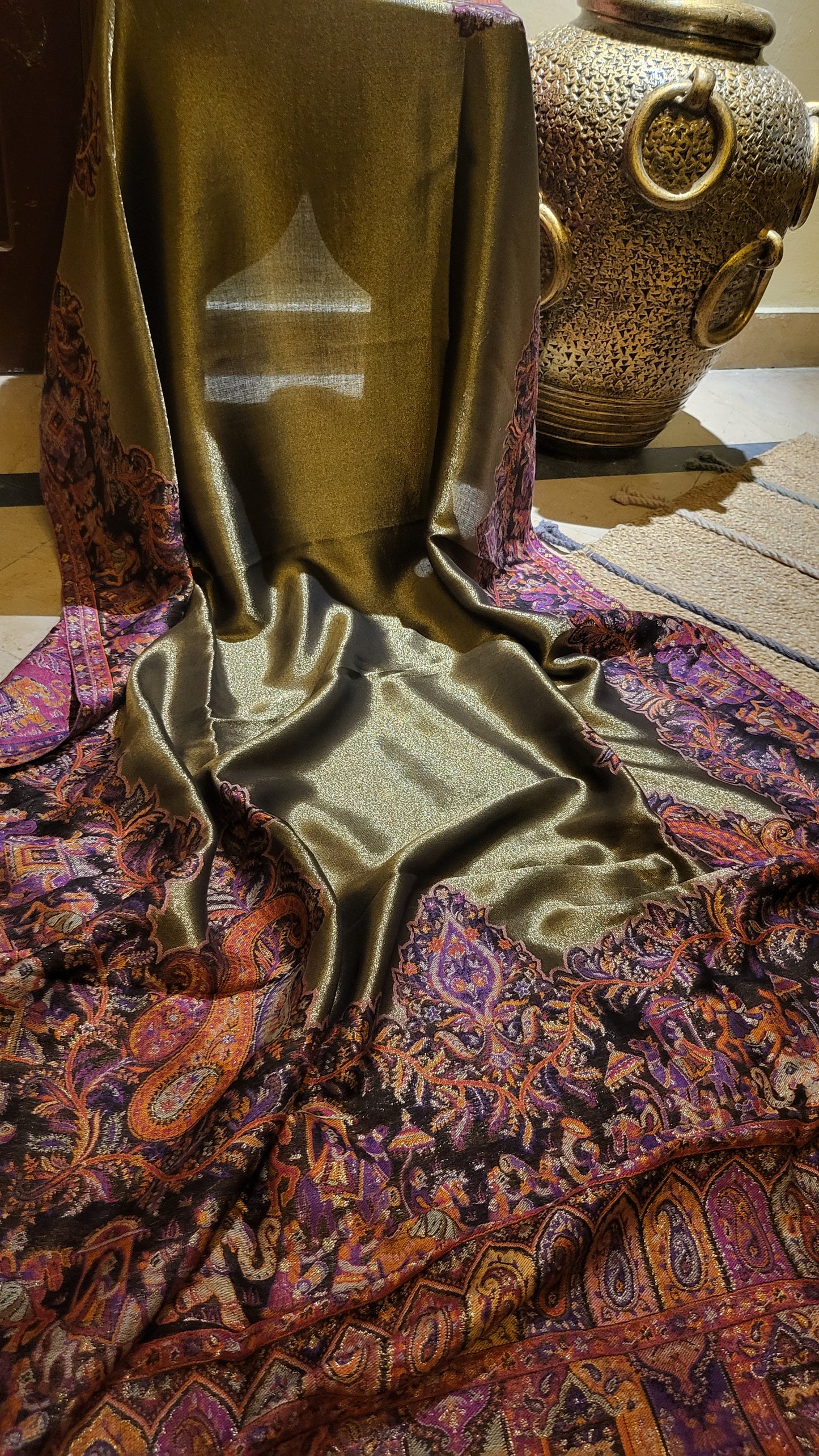 Moonlight Kaani : Reversible shawl