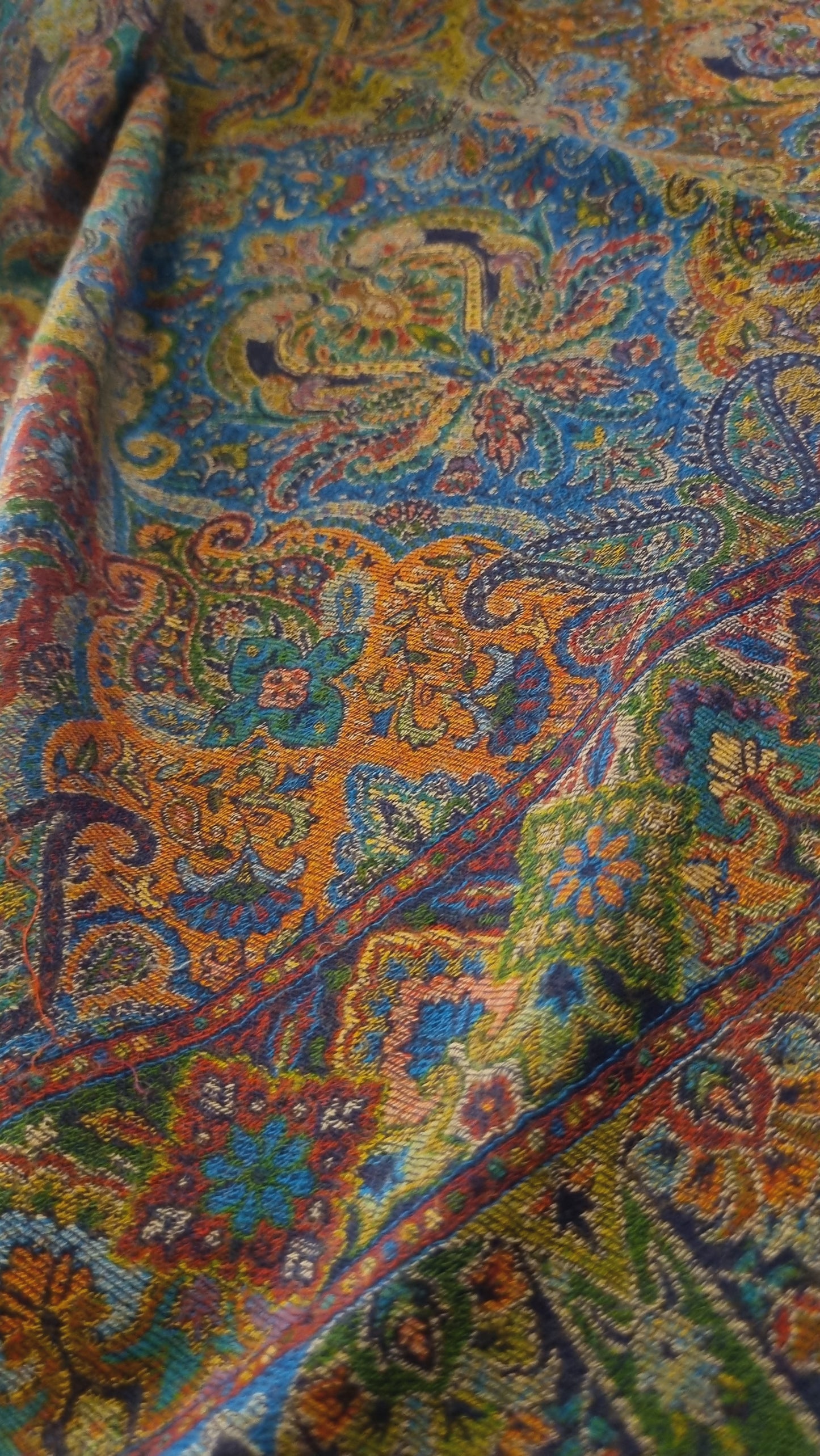 kaani pashmina shawl