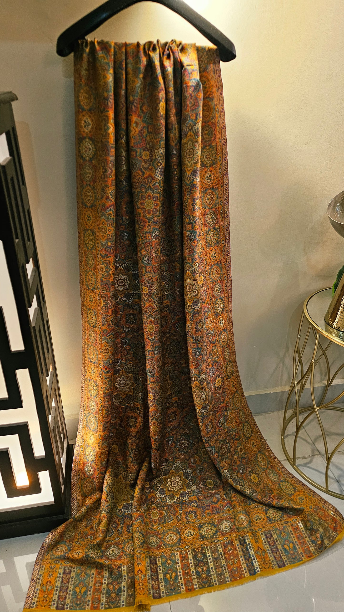 Tabrizi moonlight kaani: Pashmina