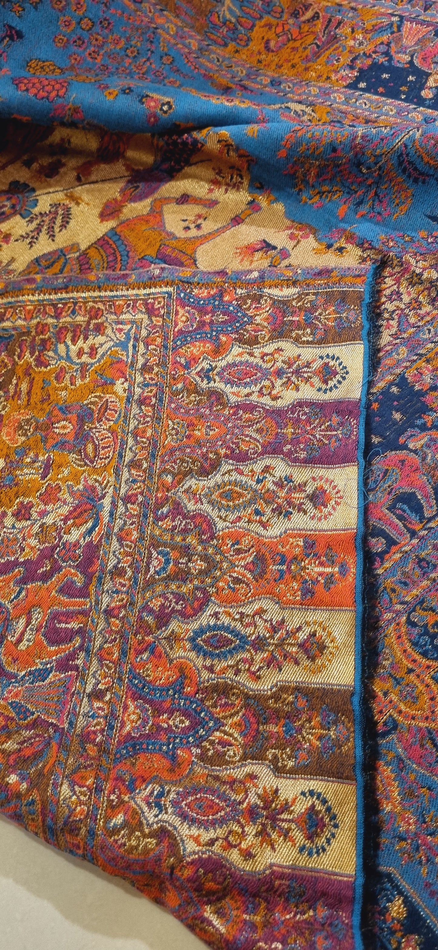 Darbari reversible kaani
