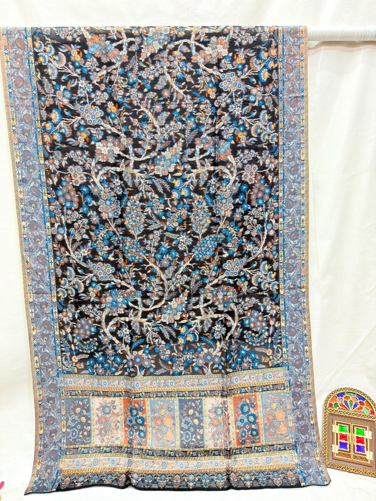 Kaani dupata:Silk