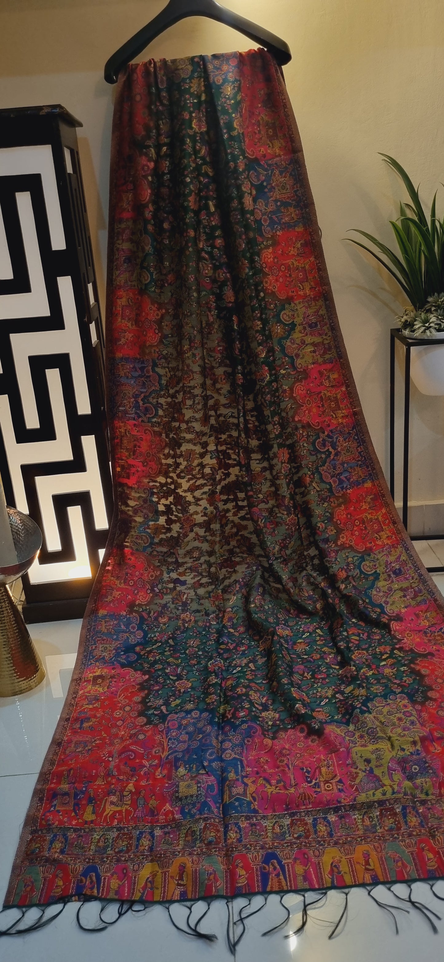 Silk kaani dupata