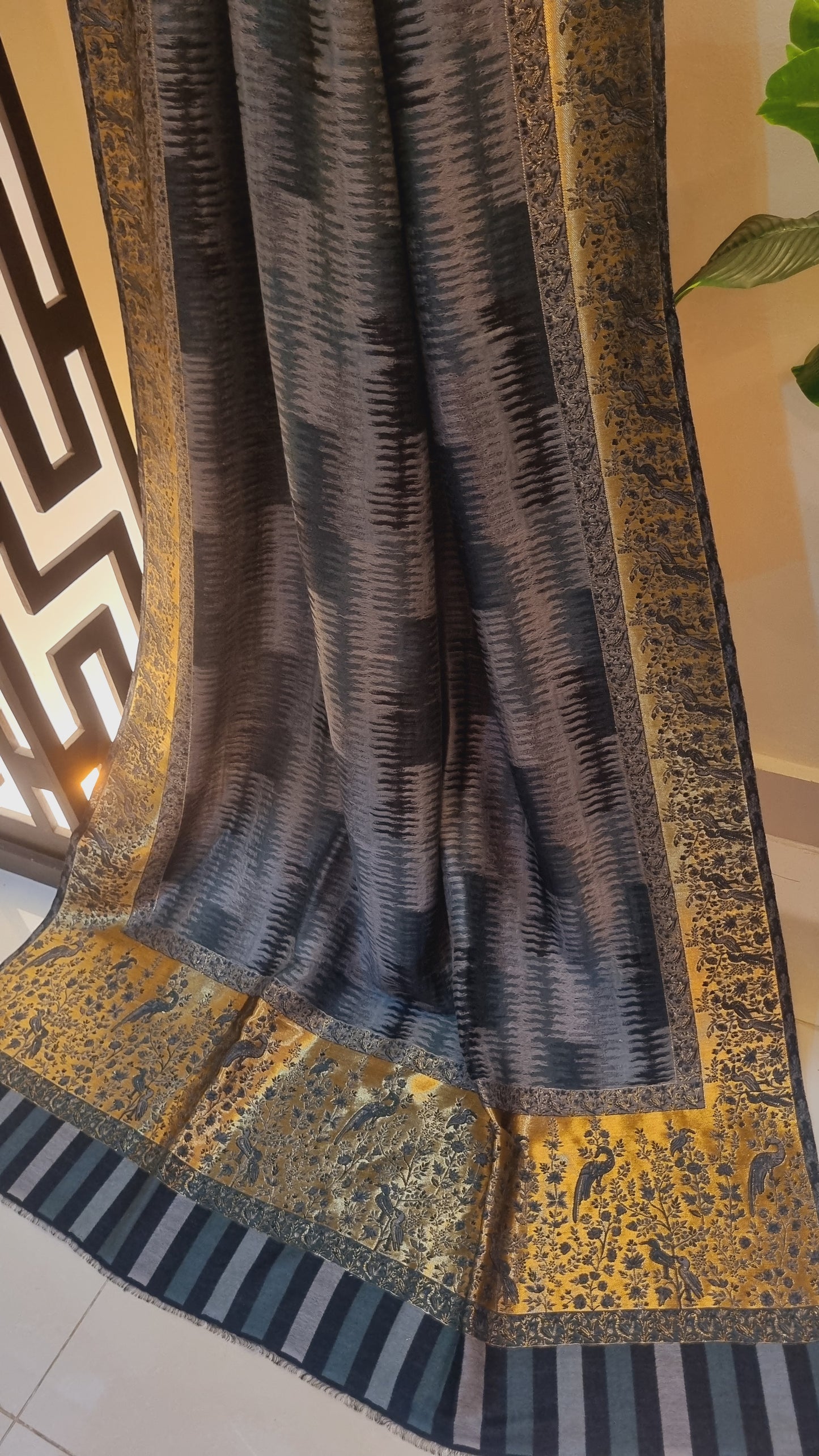 Moonlight toosh kaani shawl