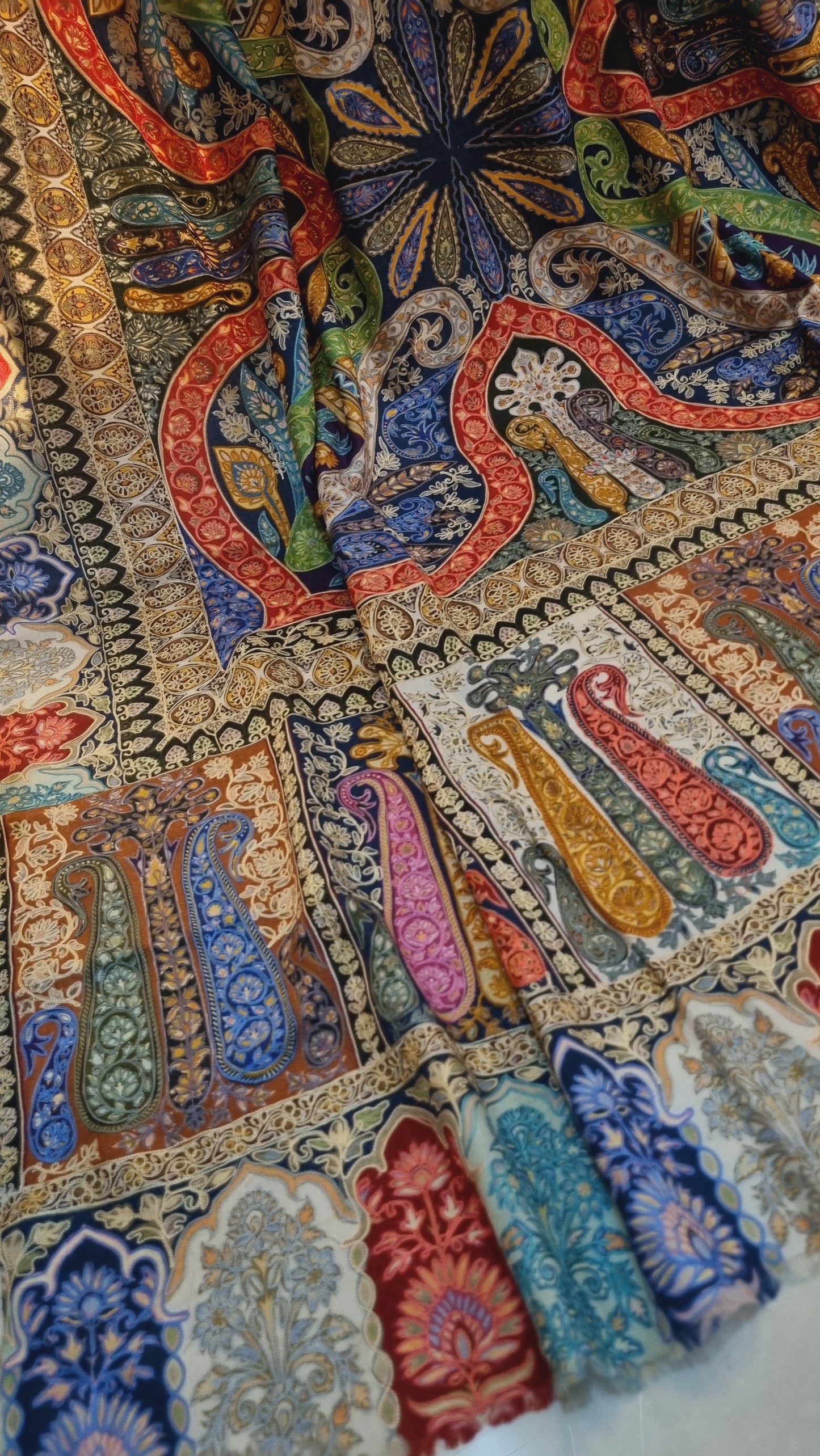 Reelkar pashmina shawl
