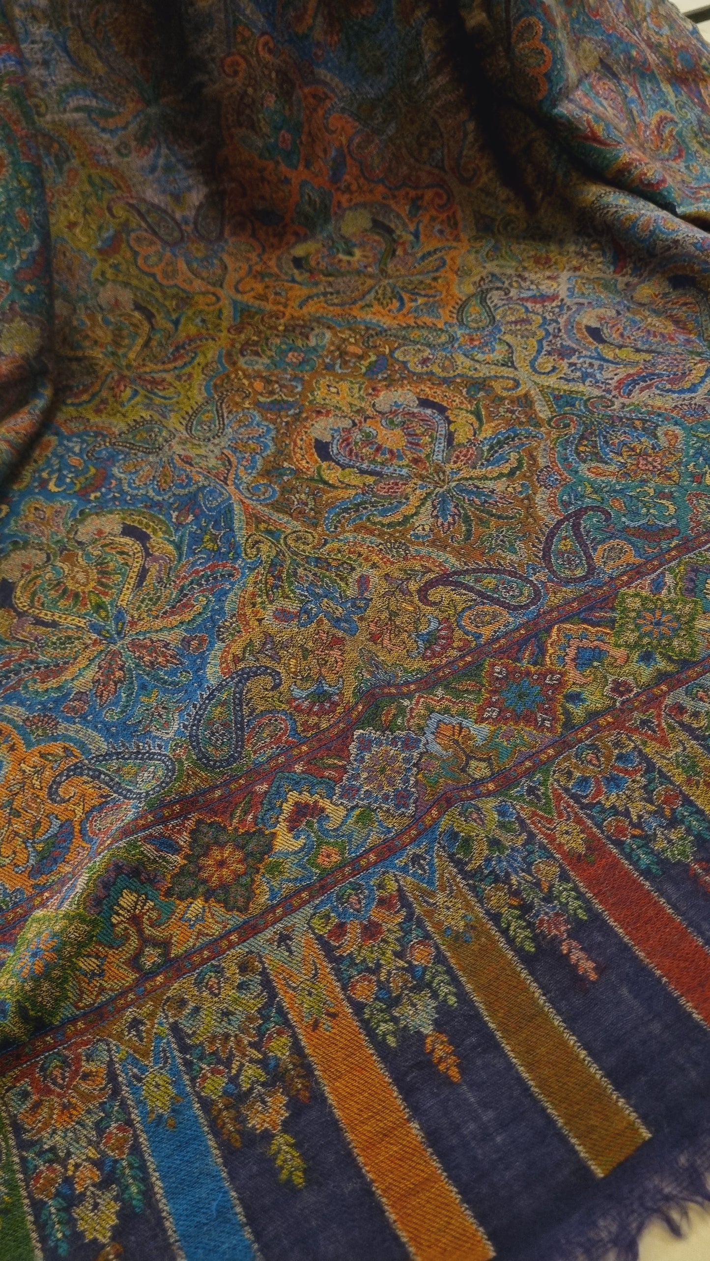 kaani pashmina shawl