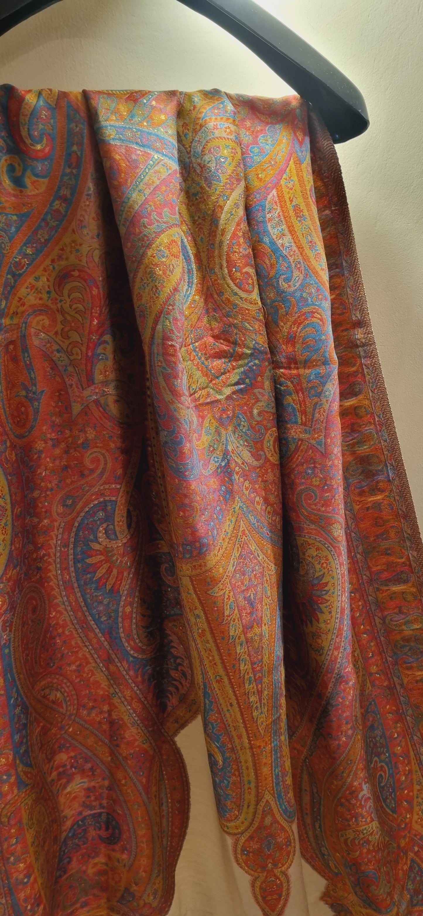 Silk kaani shawl