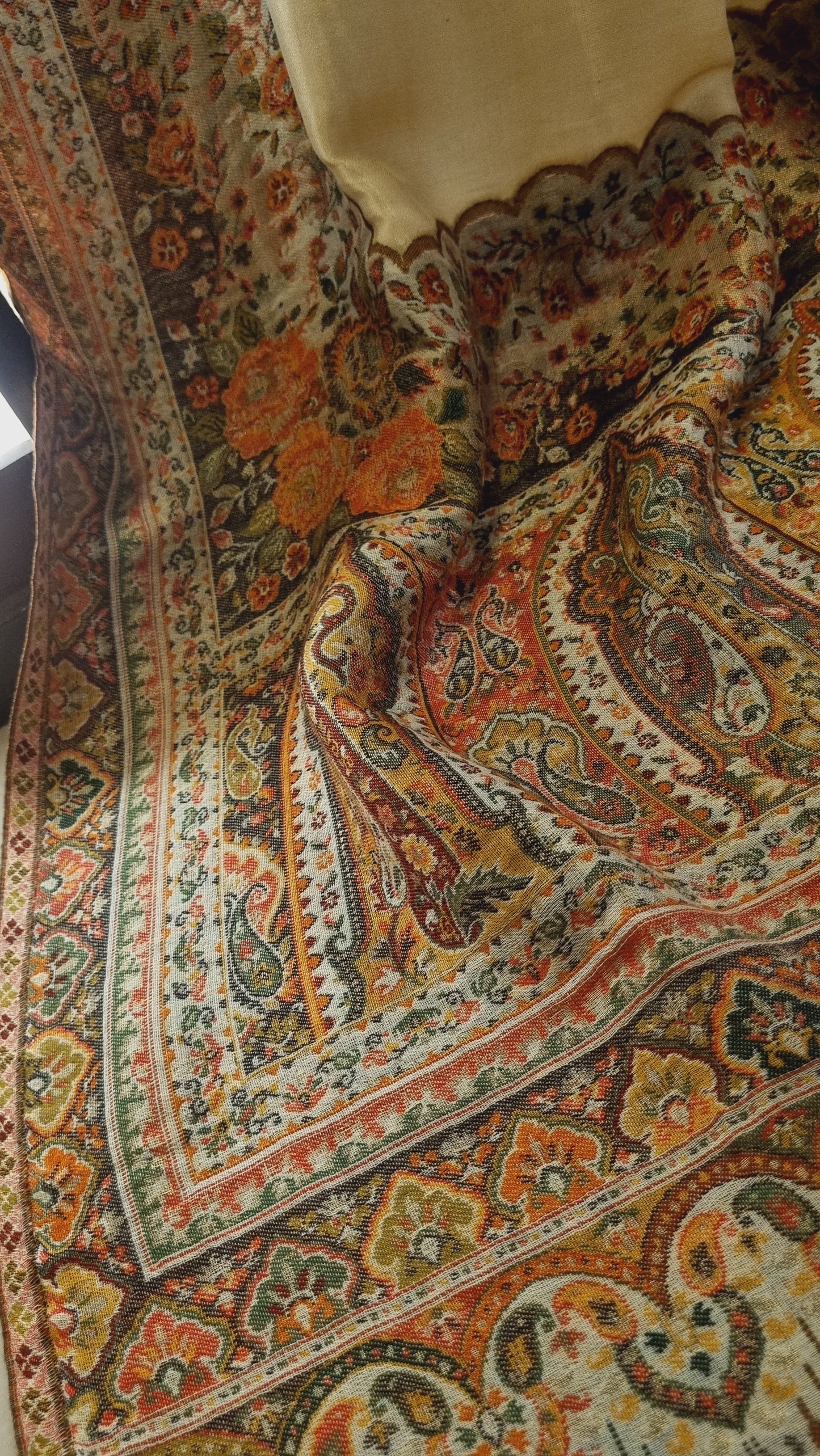 Gandhara moonlight pashmina kaani shawl