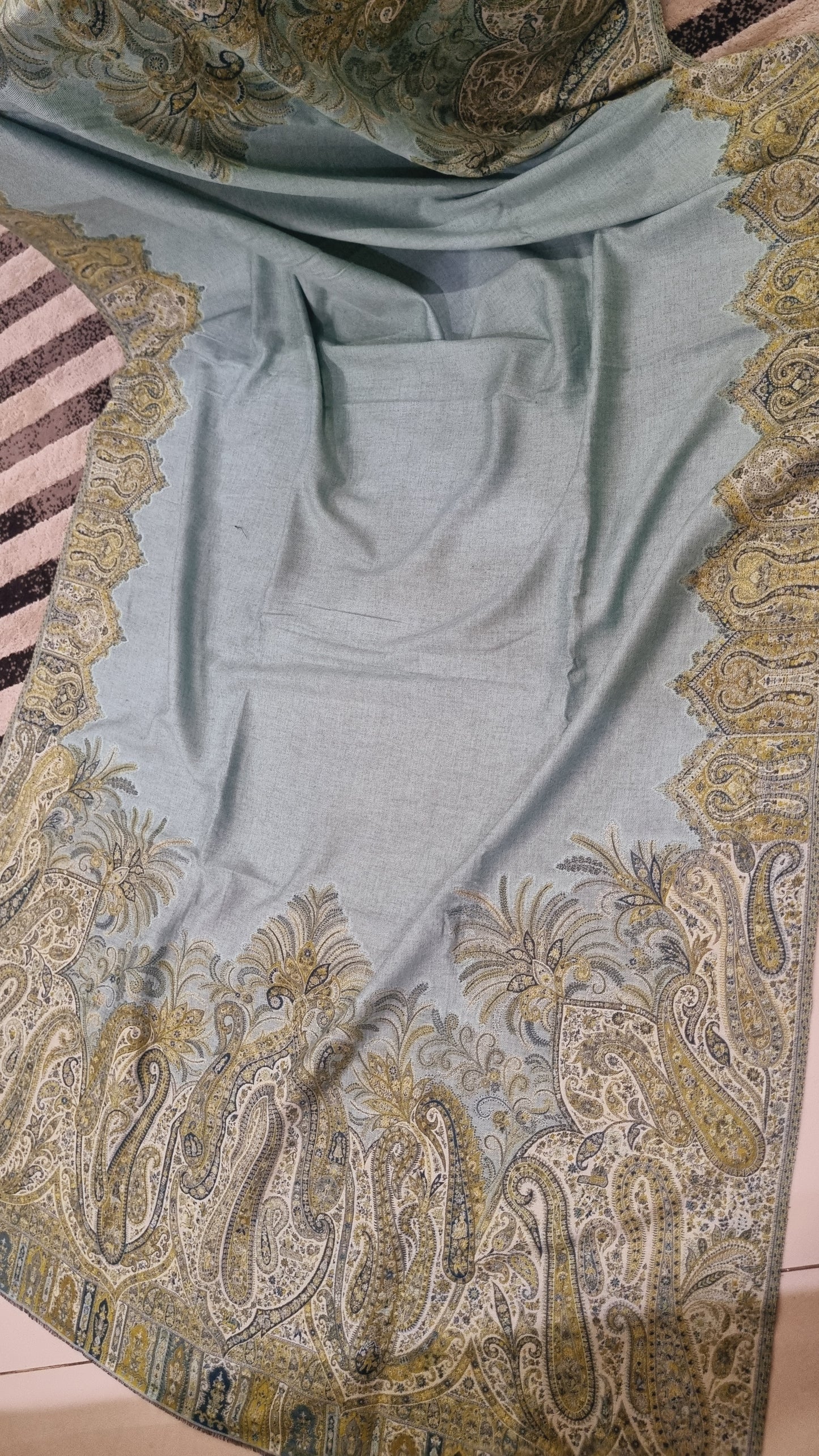 Pashmina kaani shawl