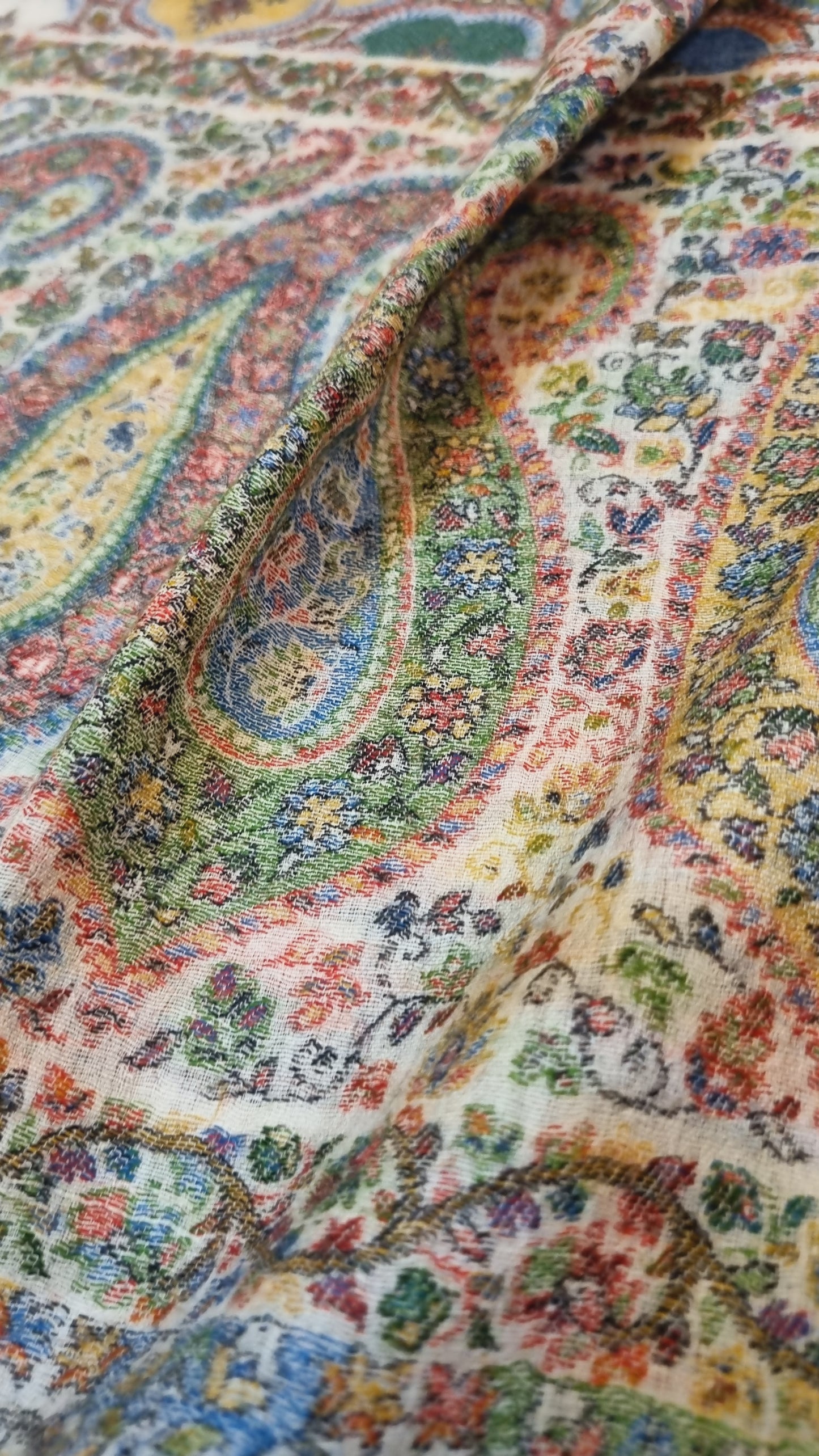 Kaani shawl pashmina