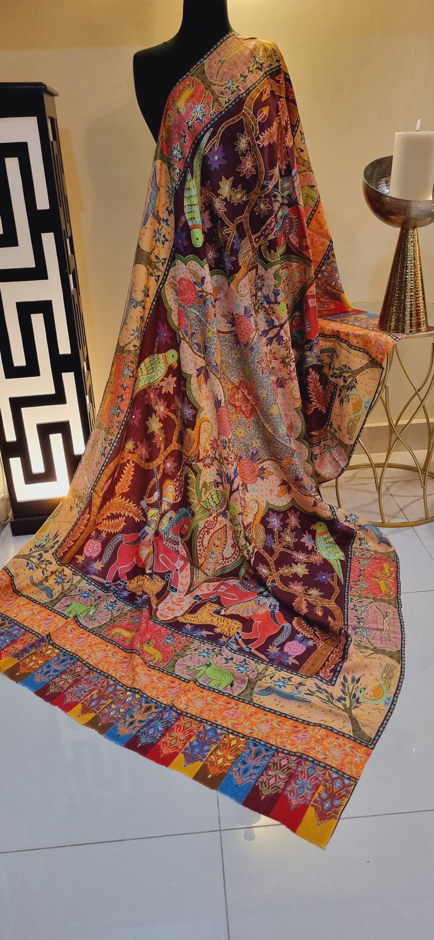 Reelkar shikargah shawl