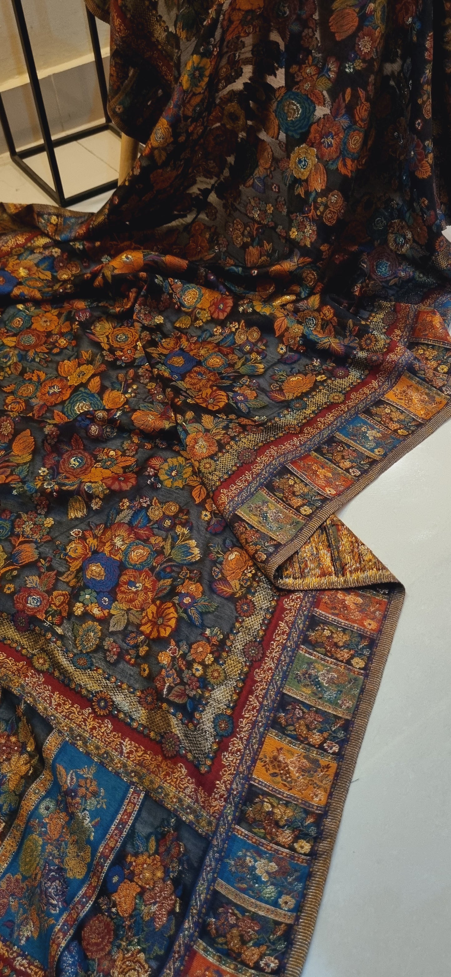Silk kaani dupata