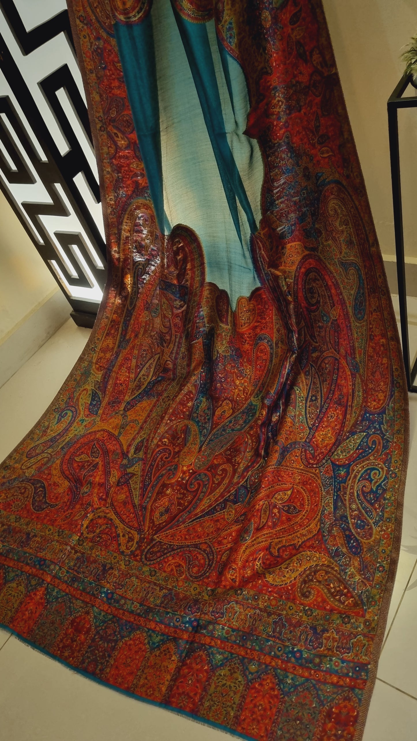 Silk kaani shawl