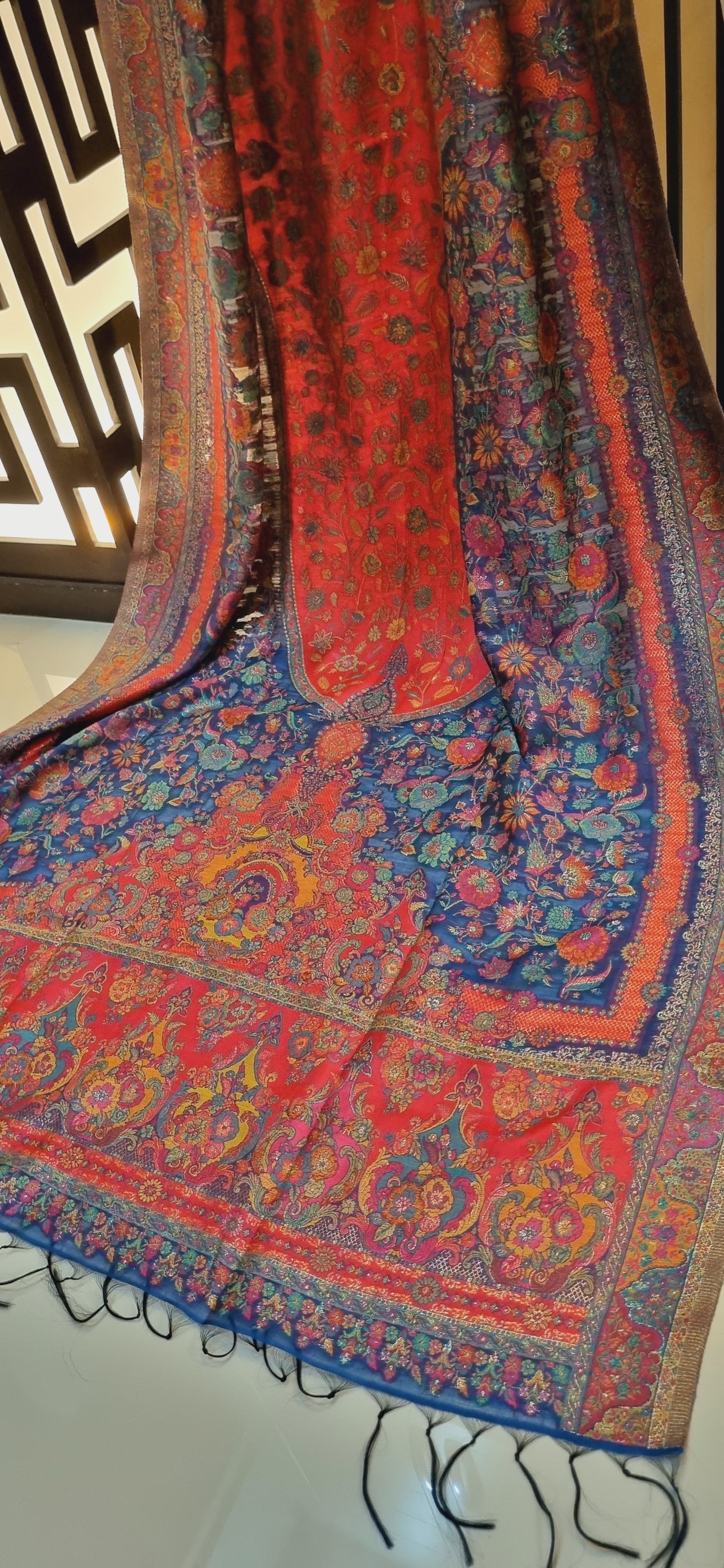 Silk kaani dupata
