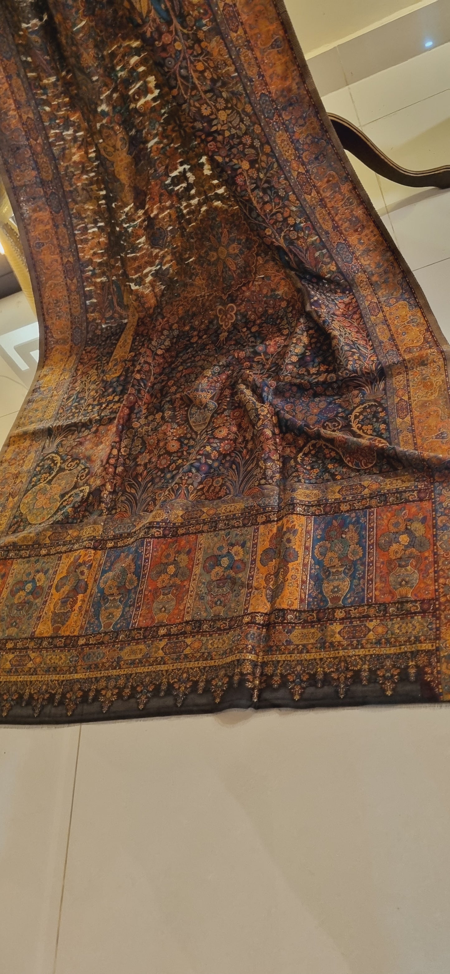 Silk kaani shawl