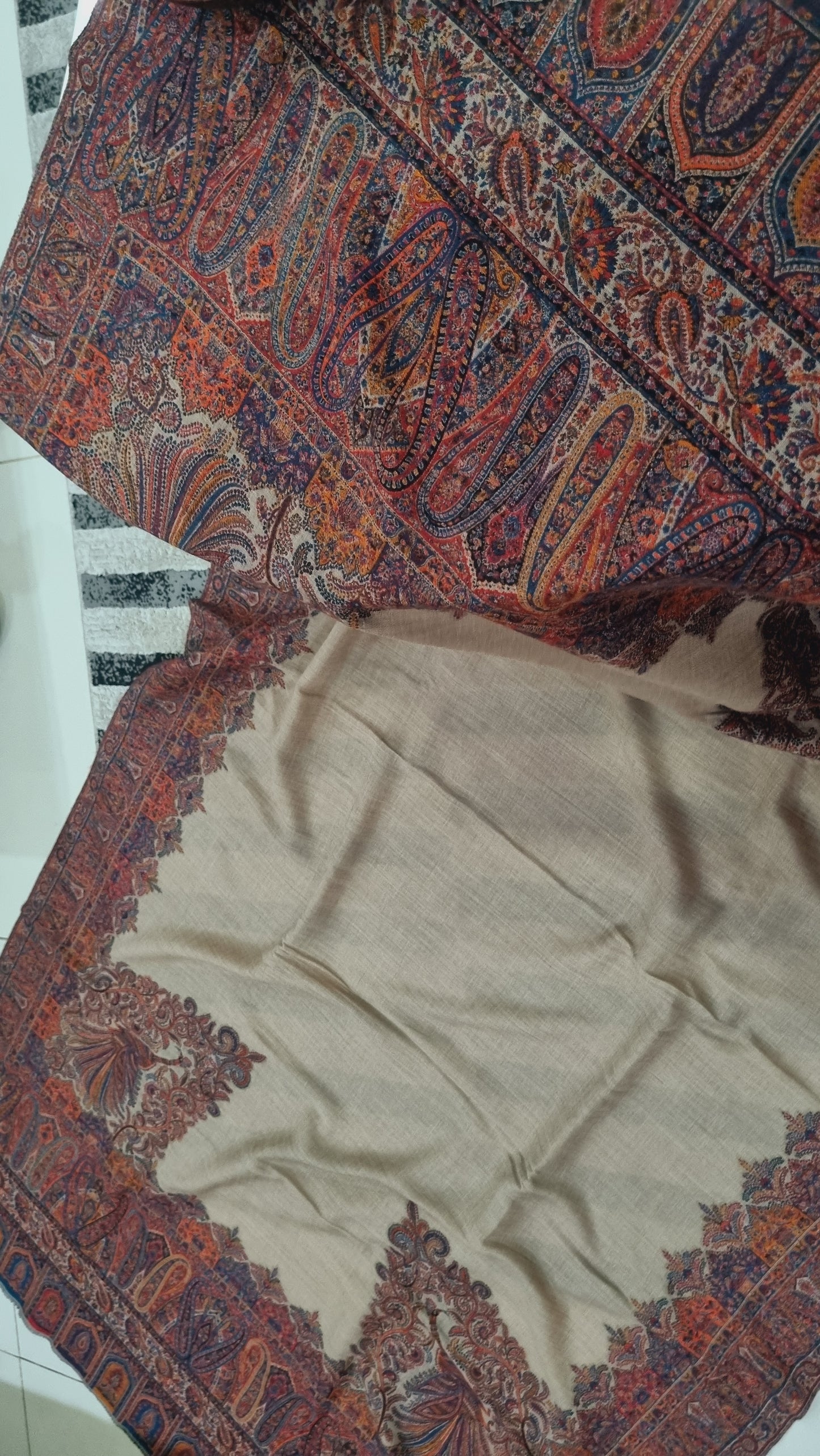 Pashmina kaani shawl
