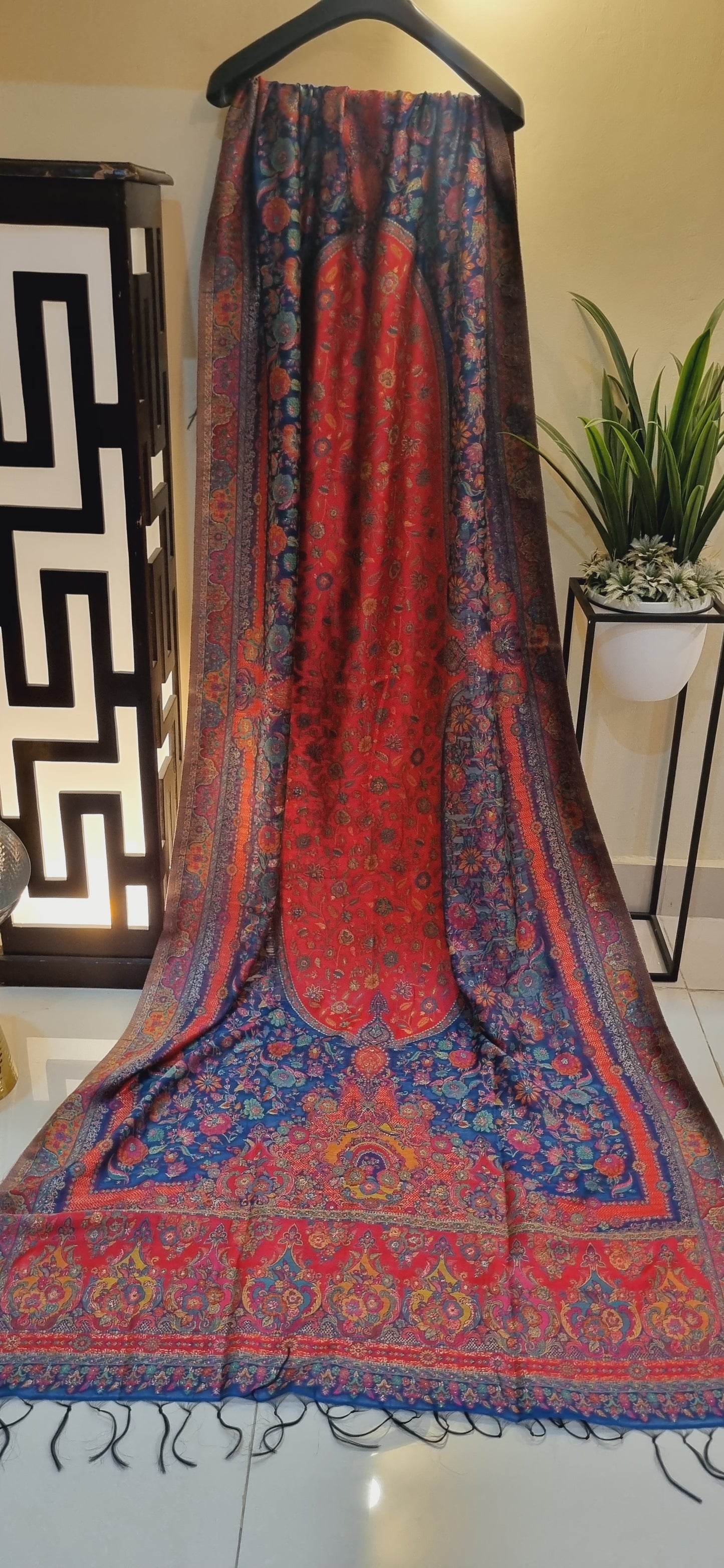 Silk kaani dupata