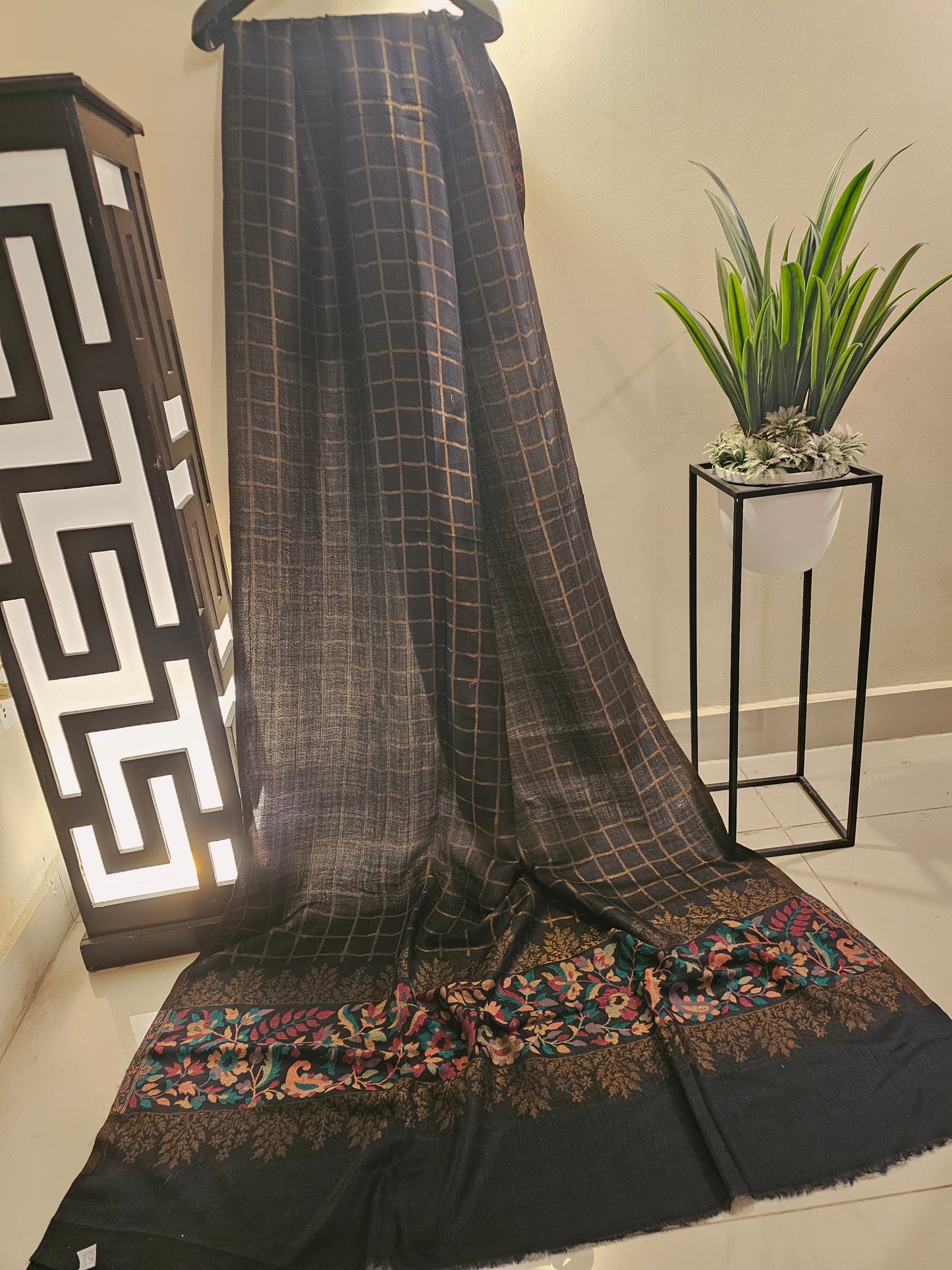 Moonlight kaani toosh shawl