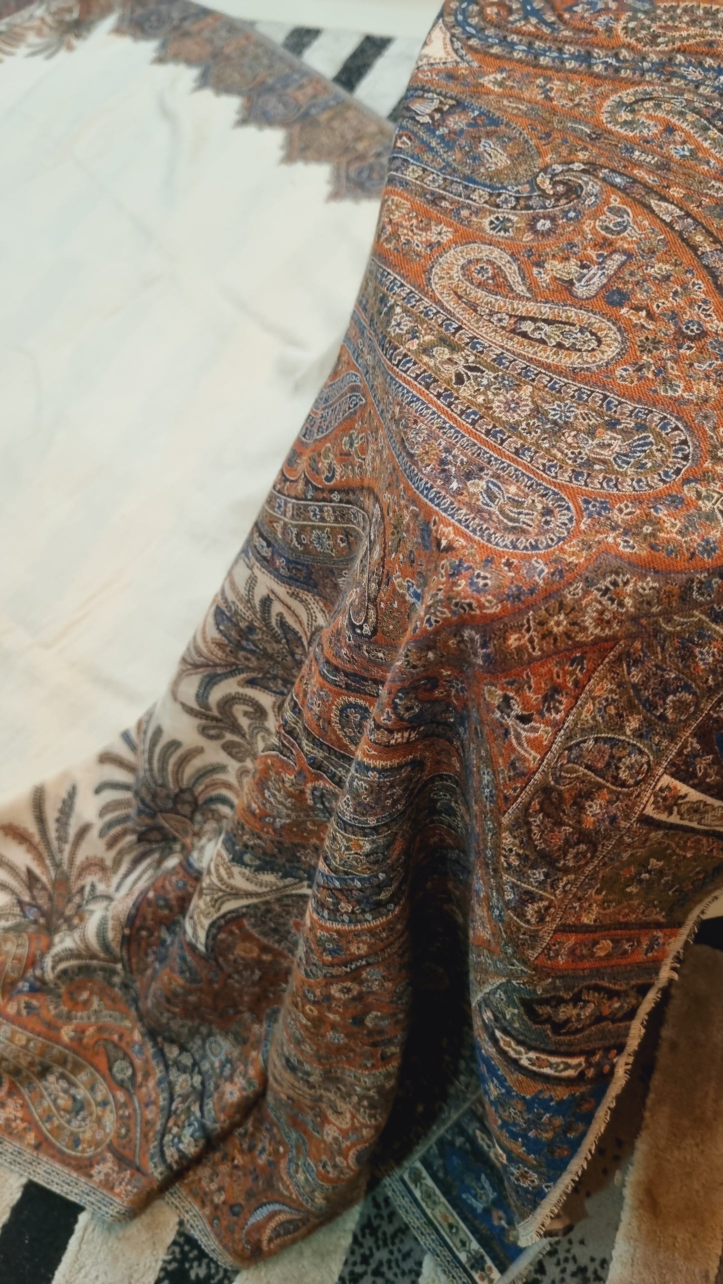 Pashmina kaani shawl