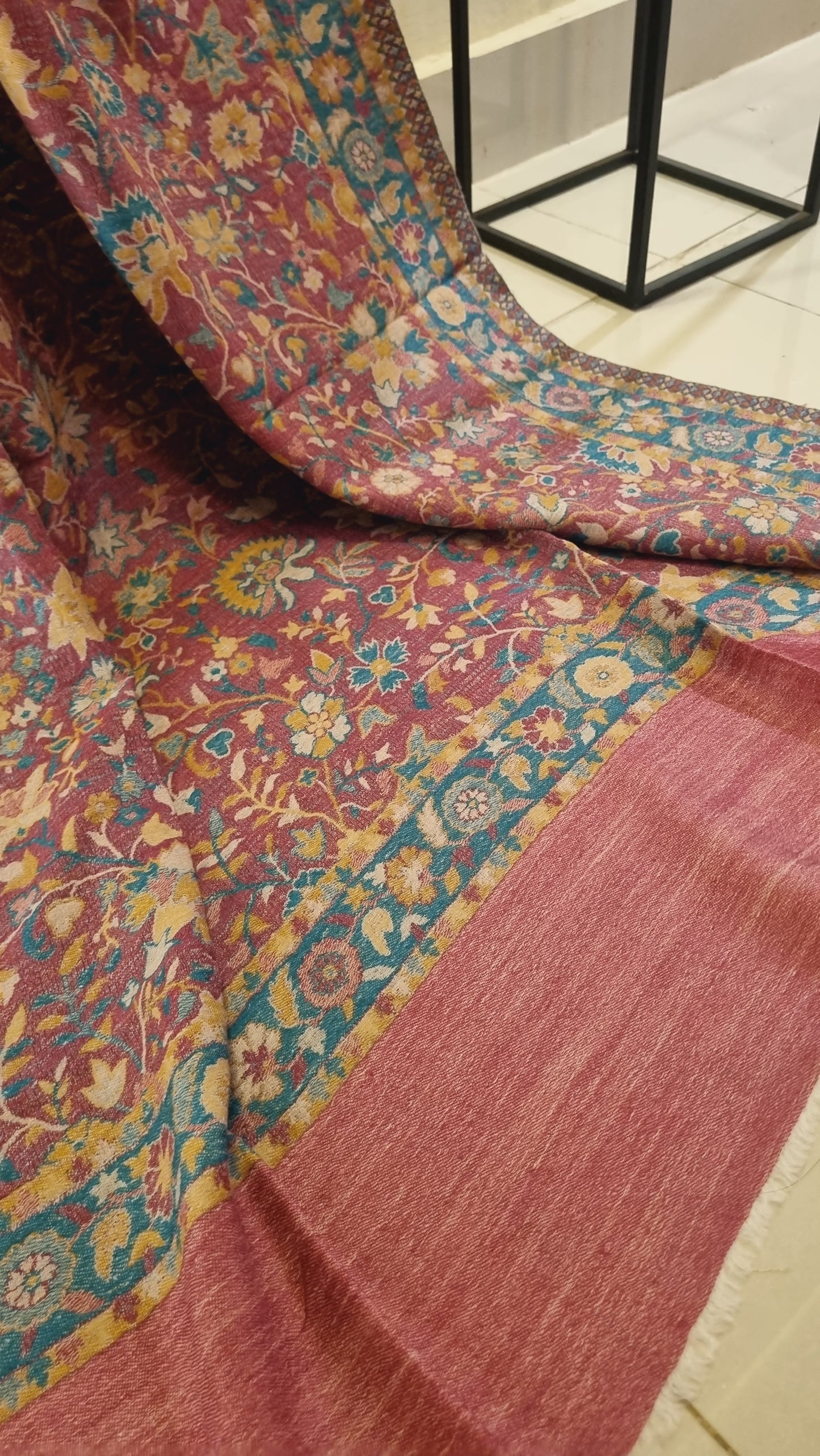 Reversible kaani shawl