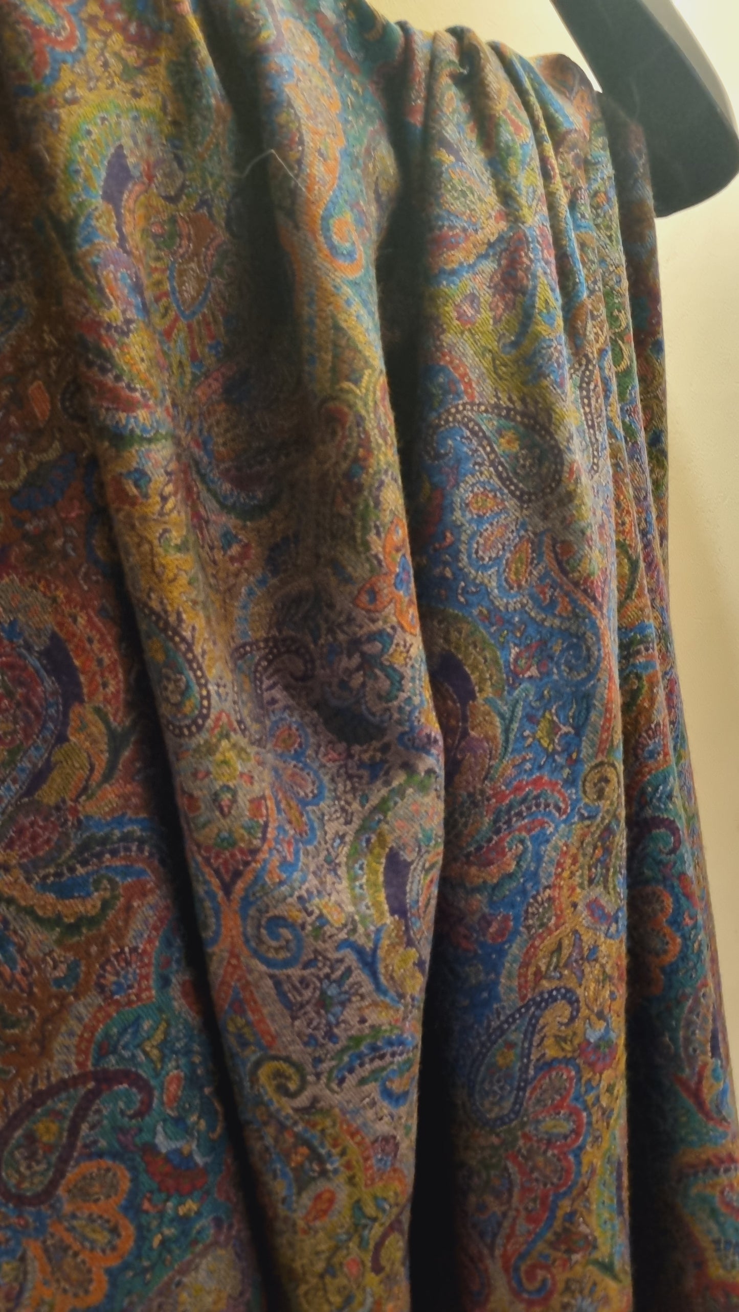 kaani pashmina shawl
