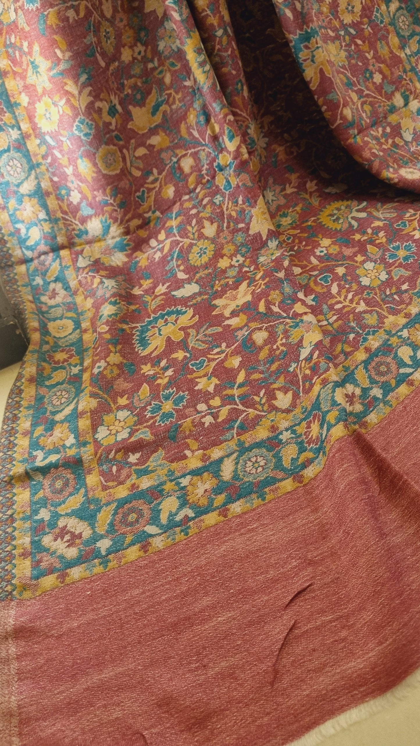 Reversible kaani shawl