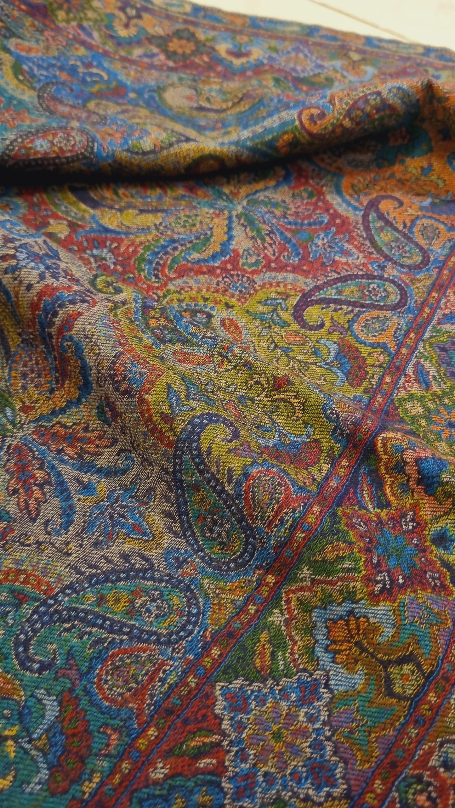 kaani pashmina shawl