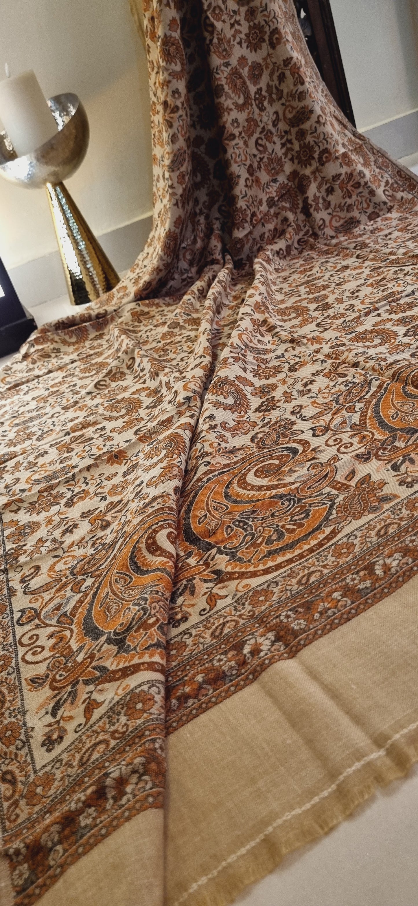 Woollen pashmina kaani shawl