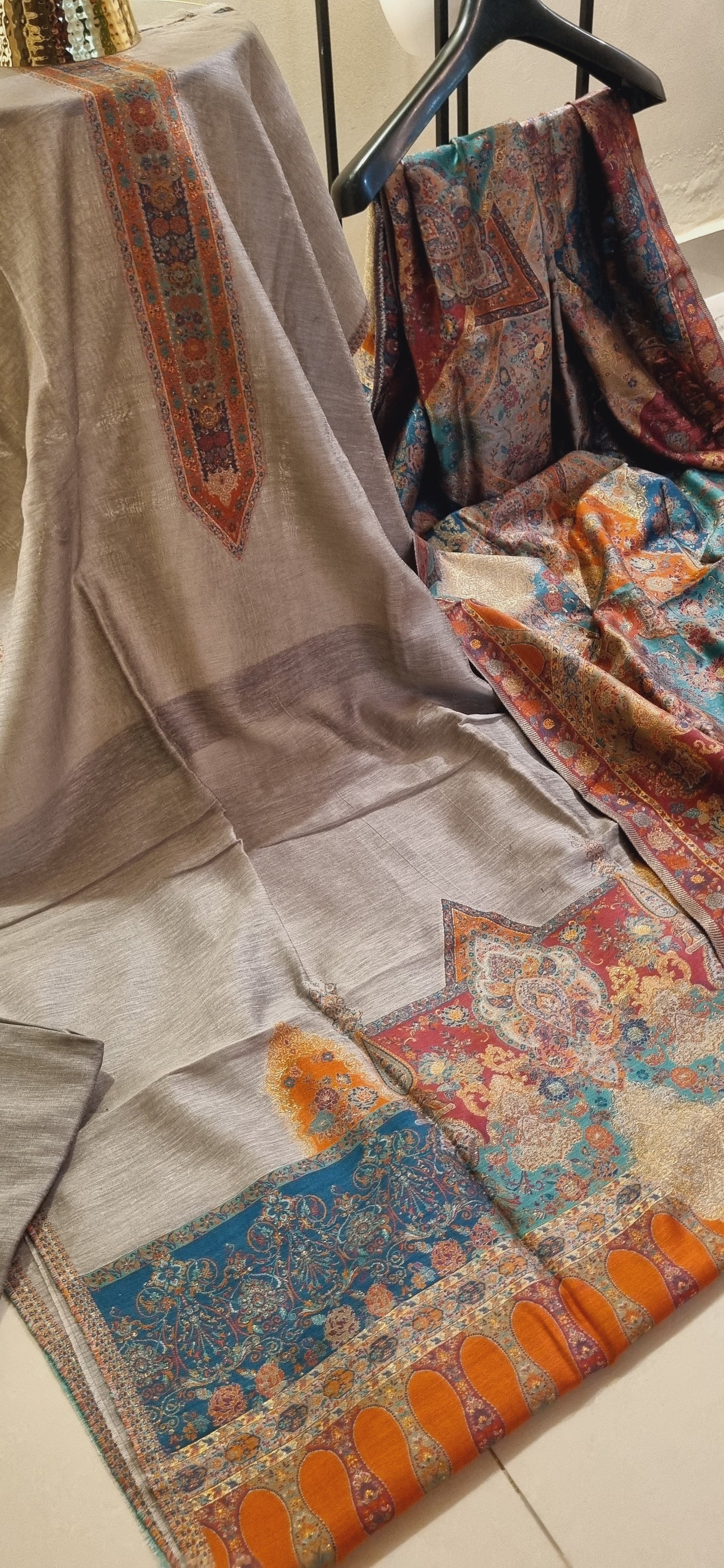 Silk kaani suit
