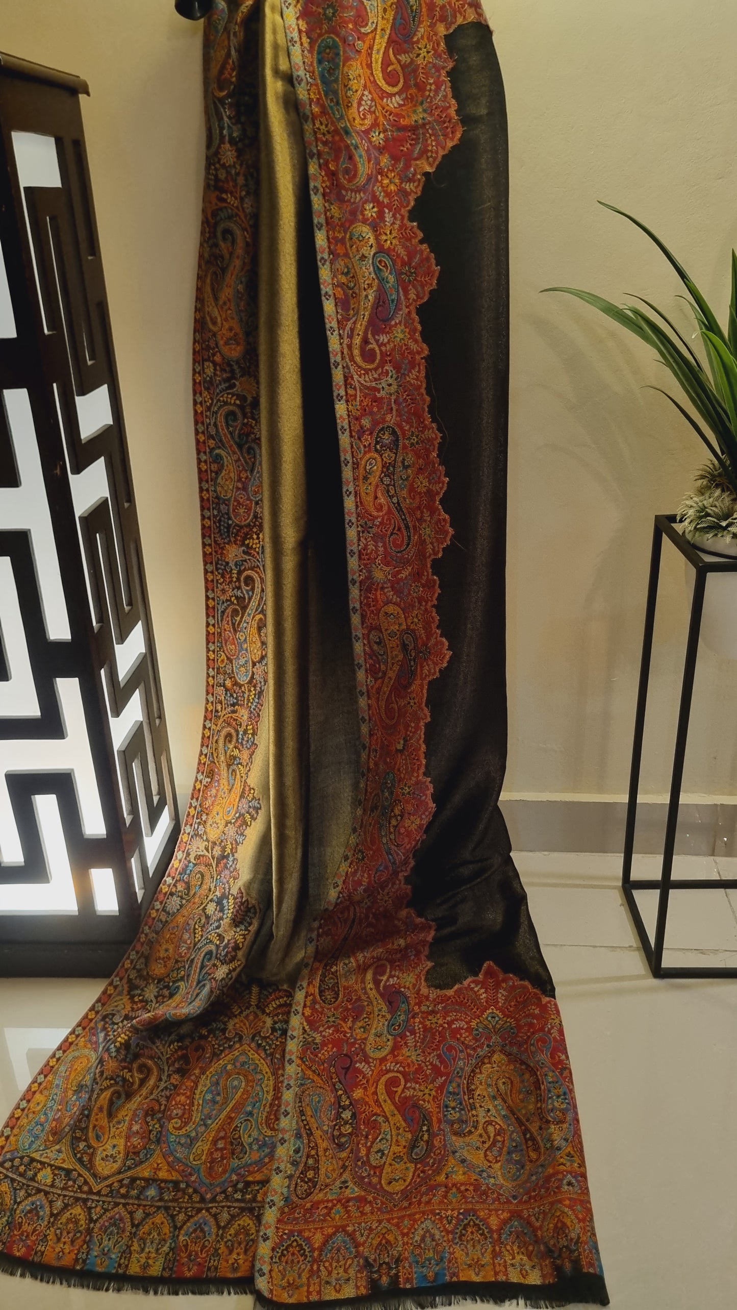 Gandhara moonlight pashmina kaani shawl