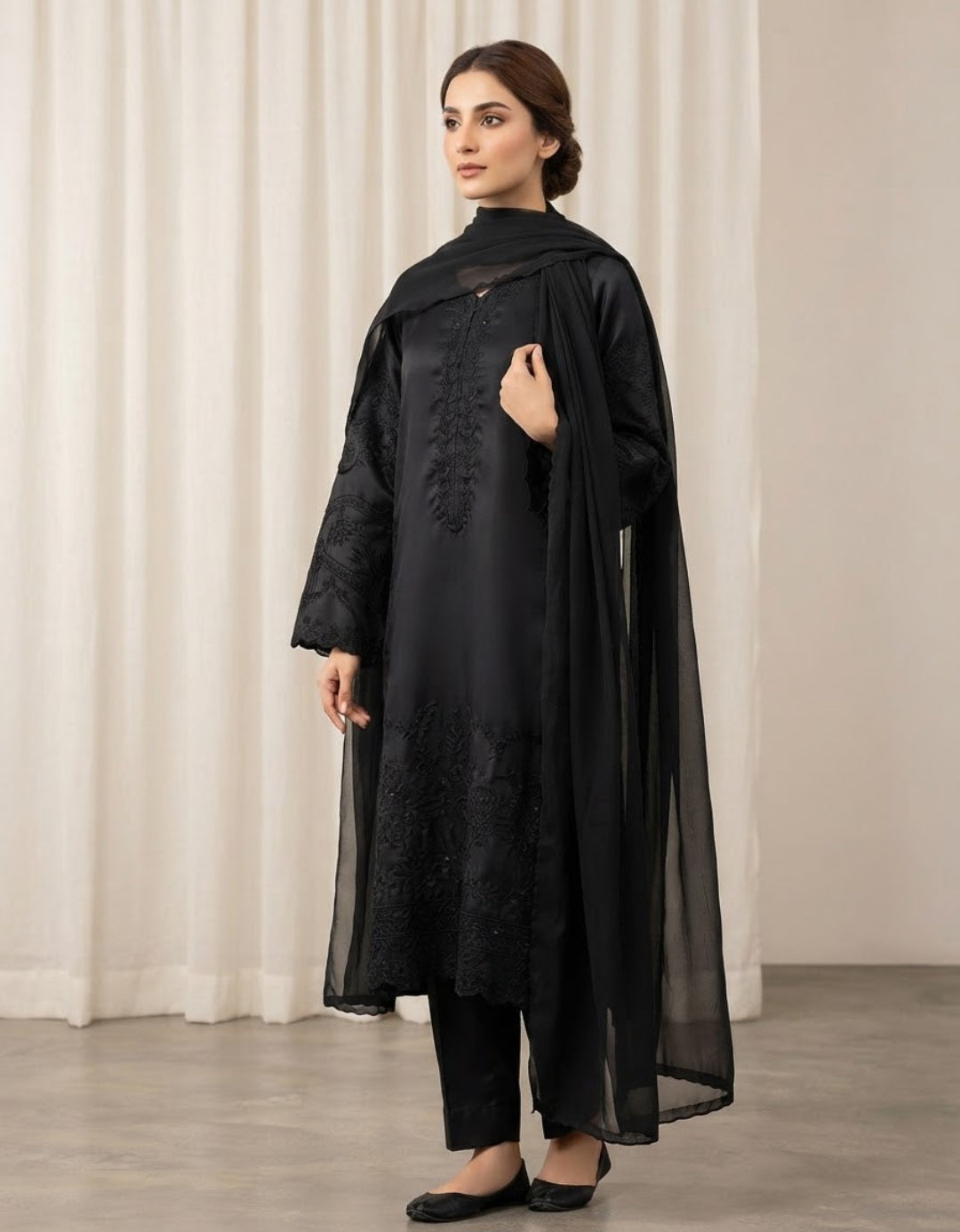 Embroidered three piece: silk