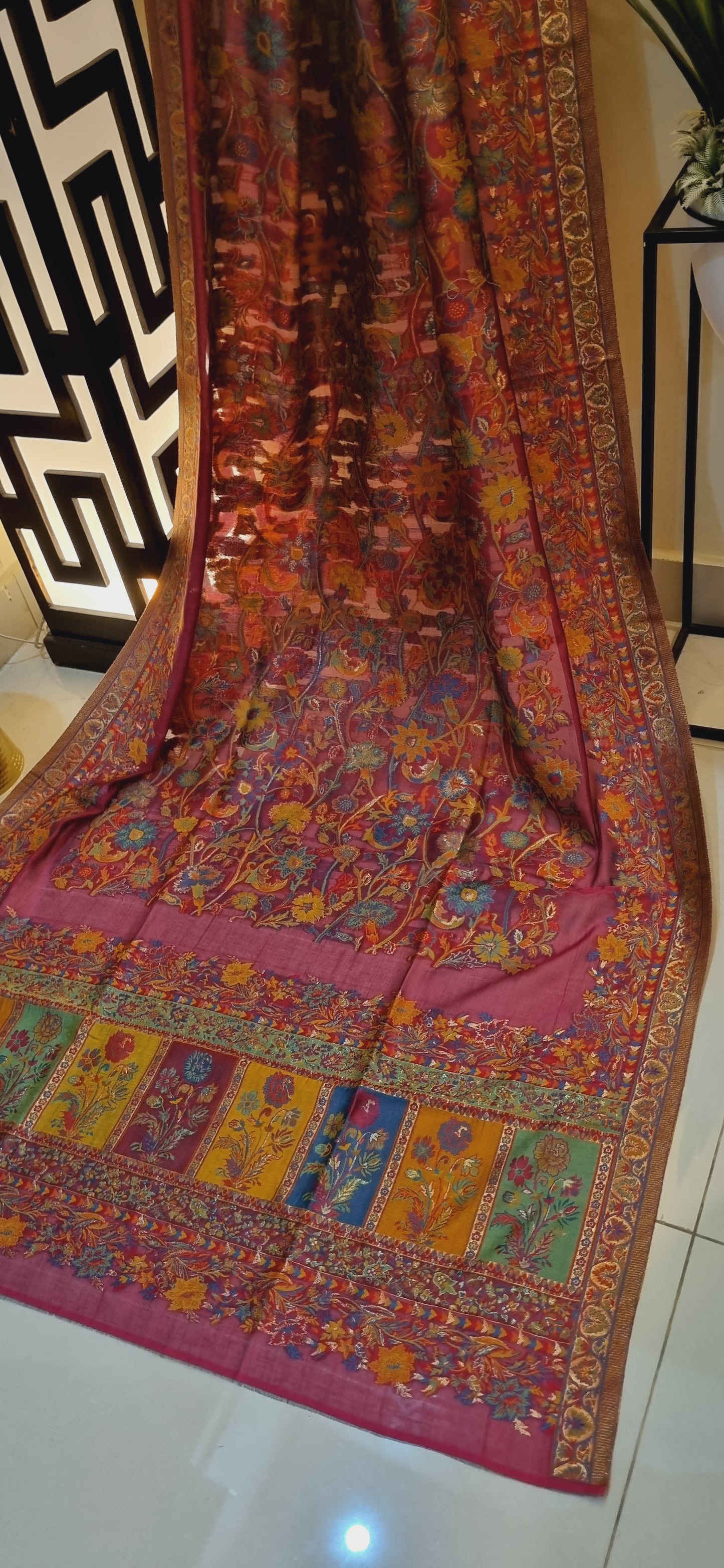 Silk kaani dupata