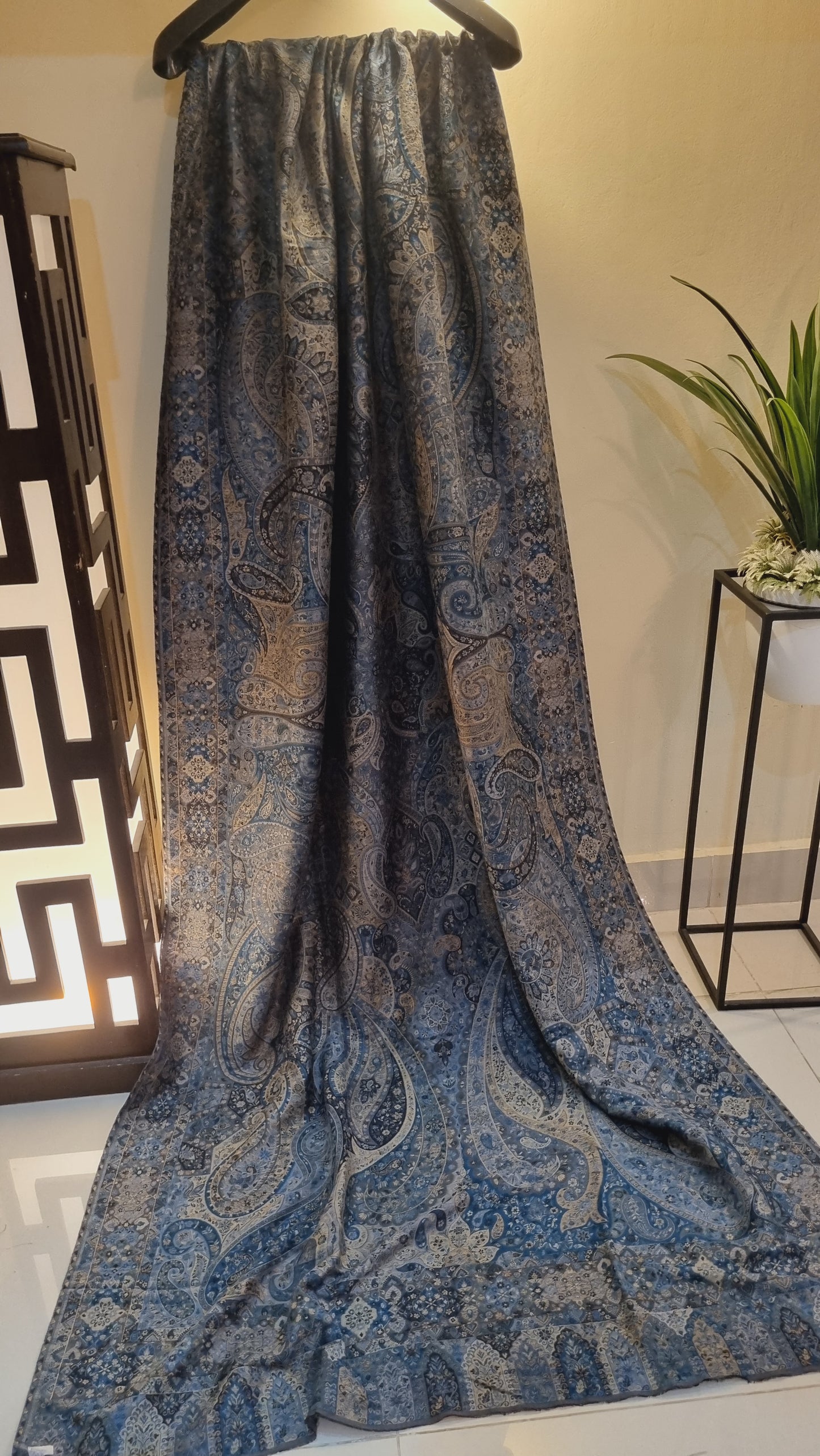 Shahjahani kaani pashmina