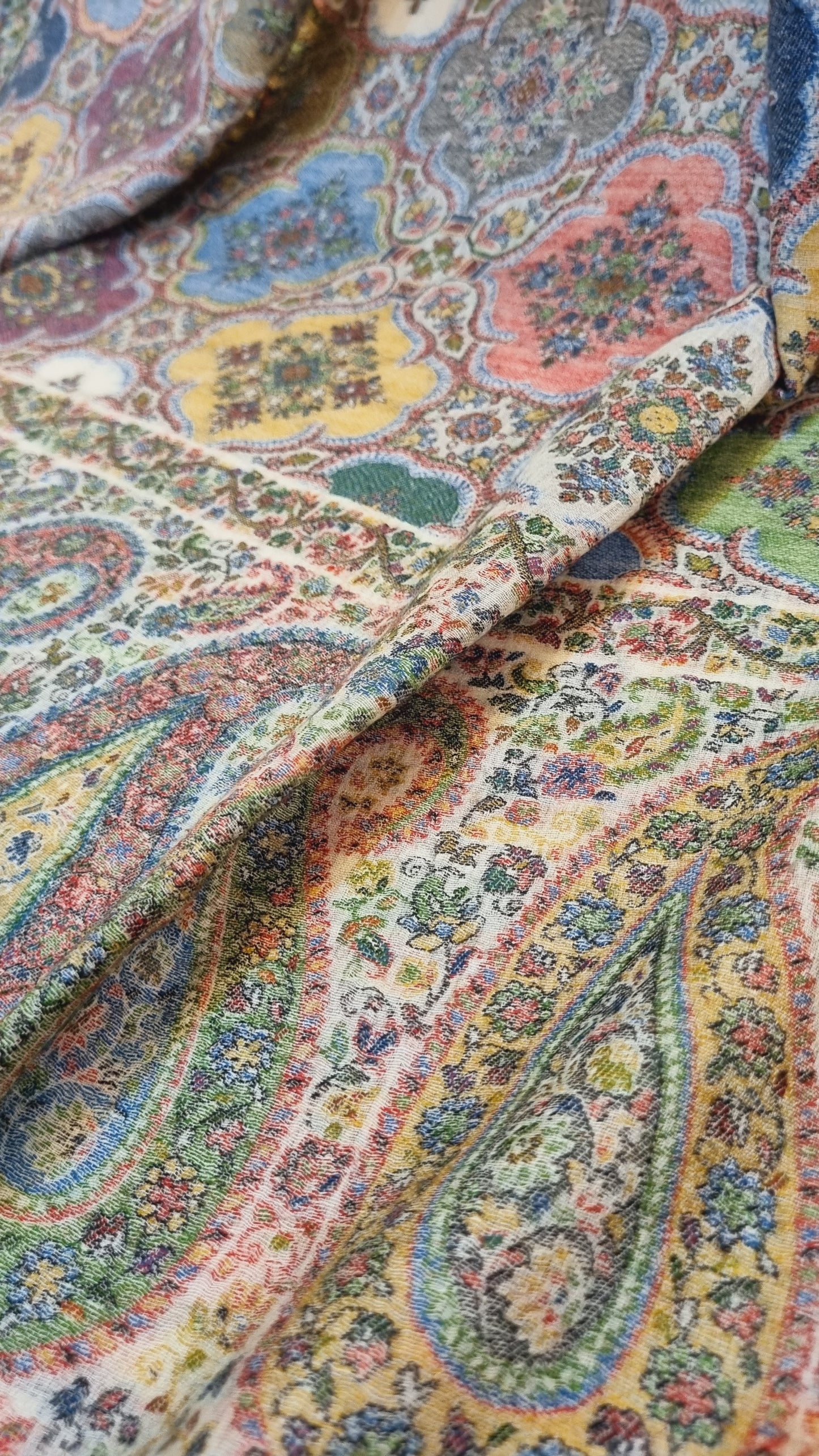 Kaani shawl pashmina