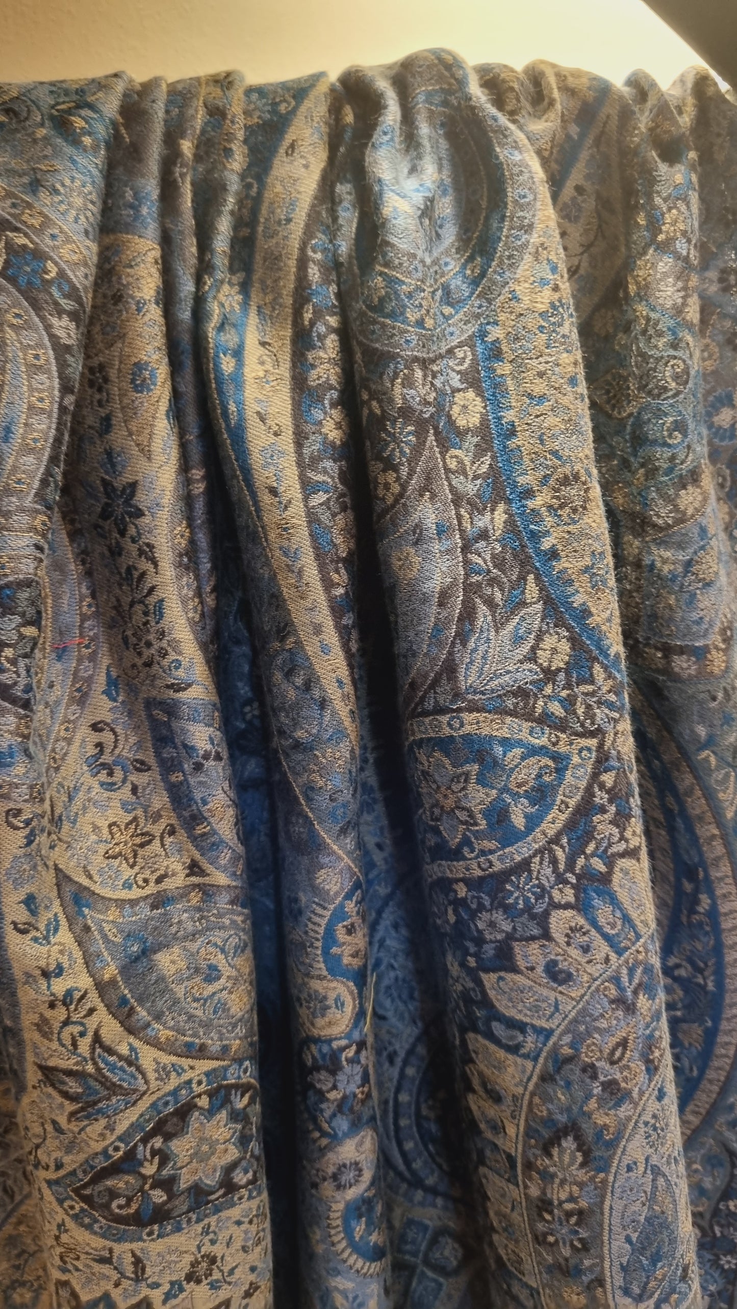 Shahjahani kaani pashmina