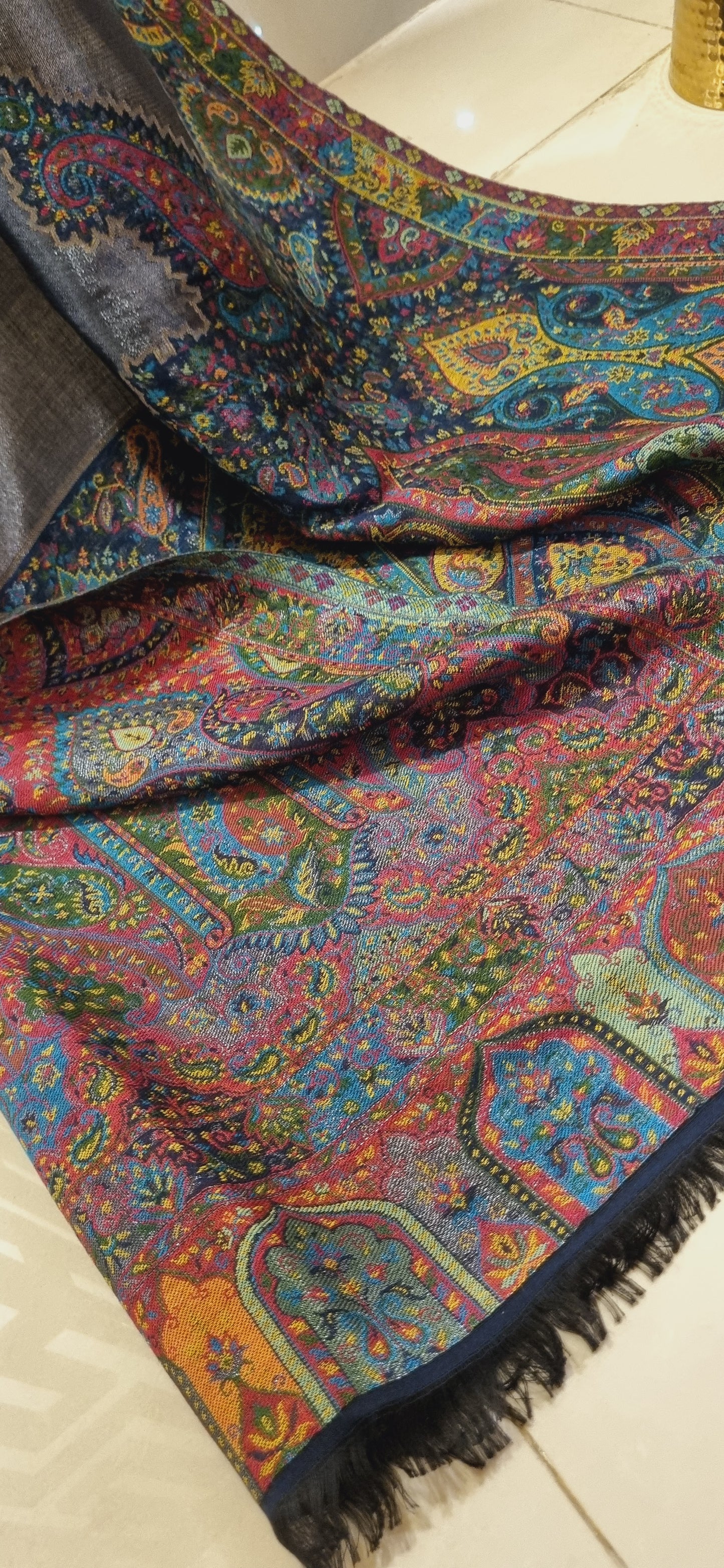 Reversible moonlight gandhara kaani shawl