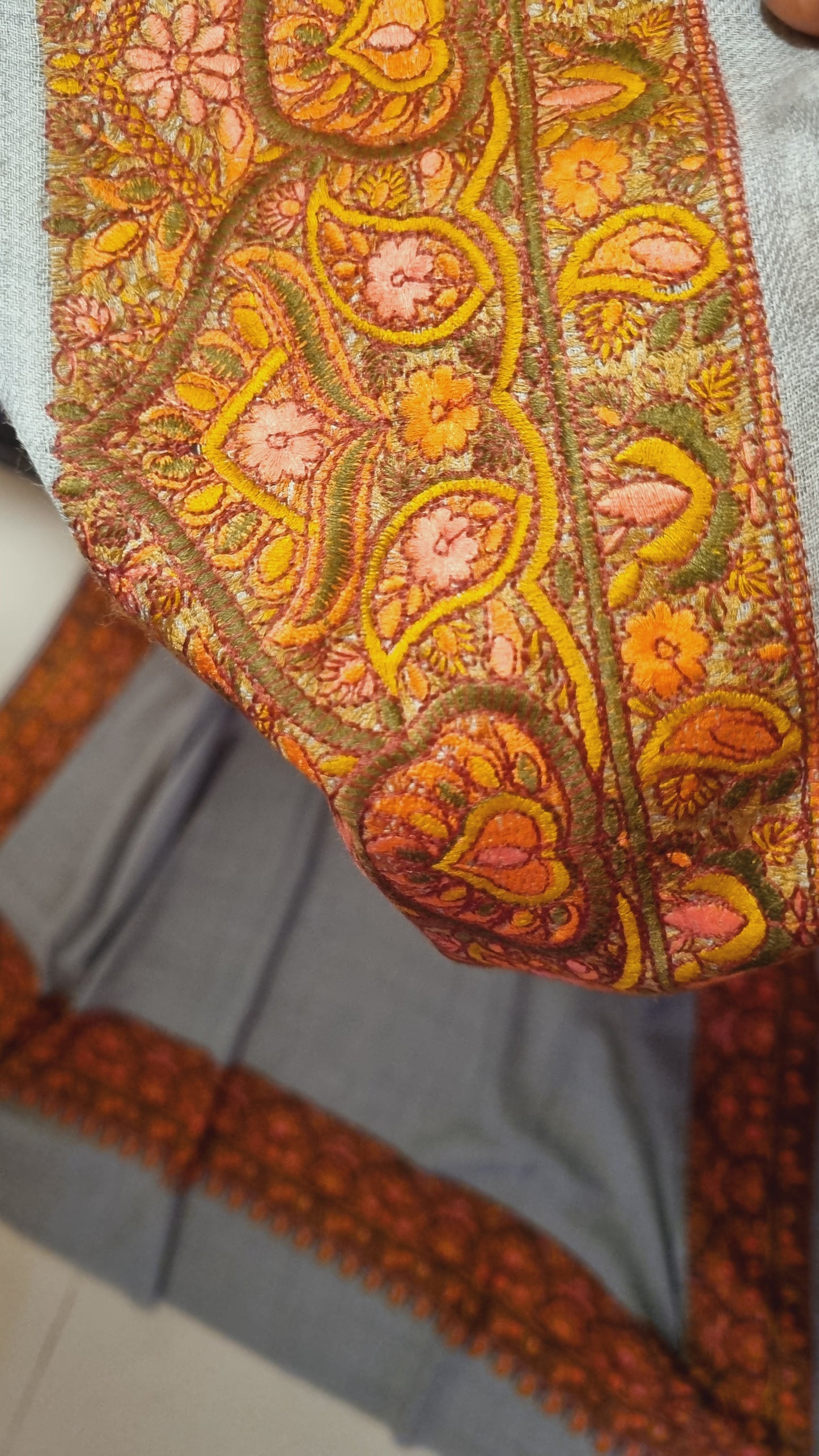 Papermachi embroidered pashmina shawl