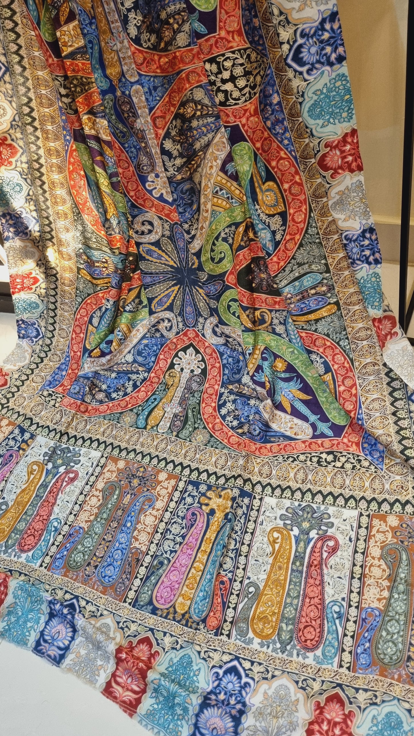 Reelkar pashmina shawl