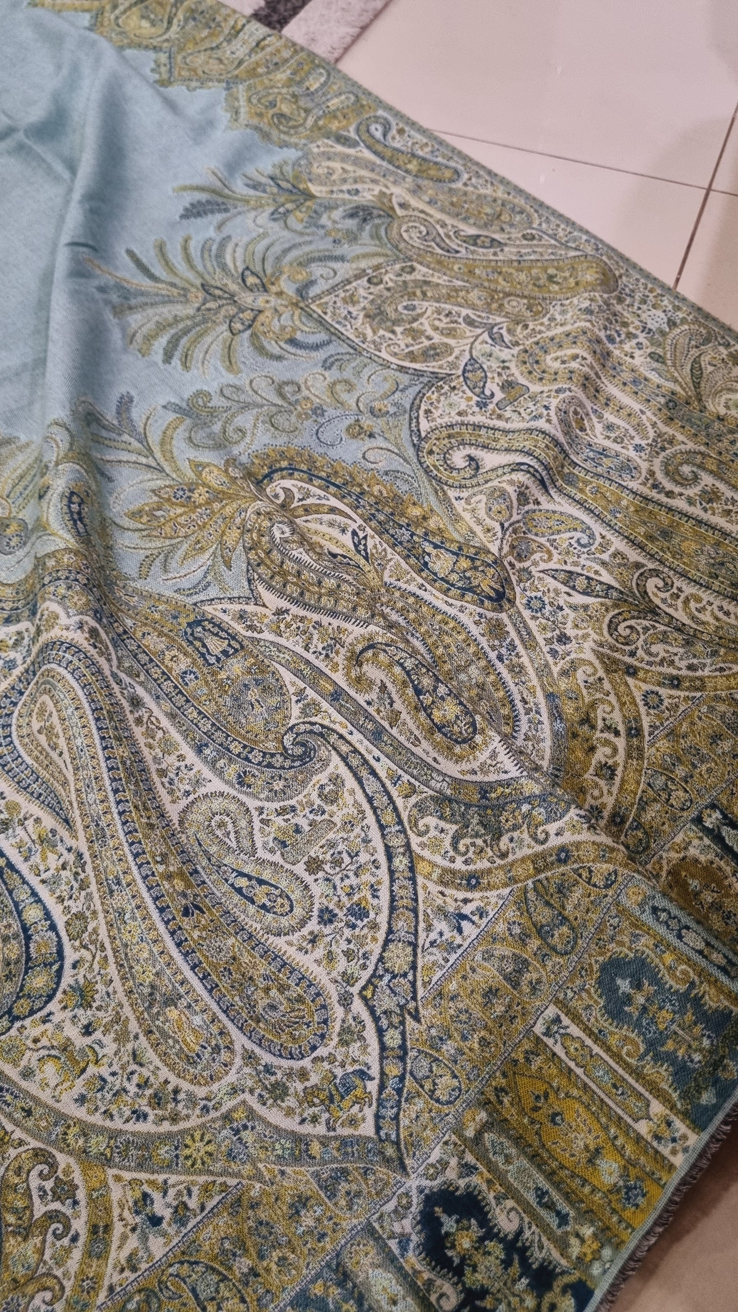 Pashmina kaani shawl