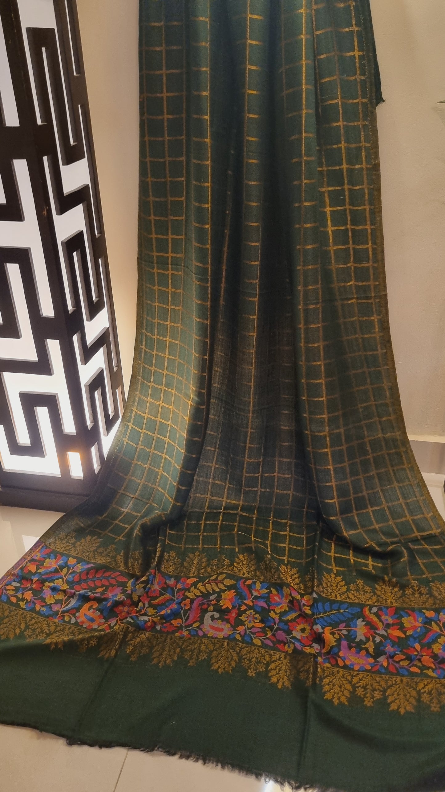 Moonlight kaani toosh shawl