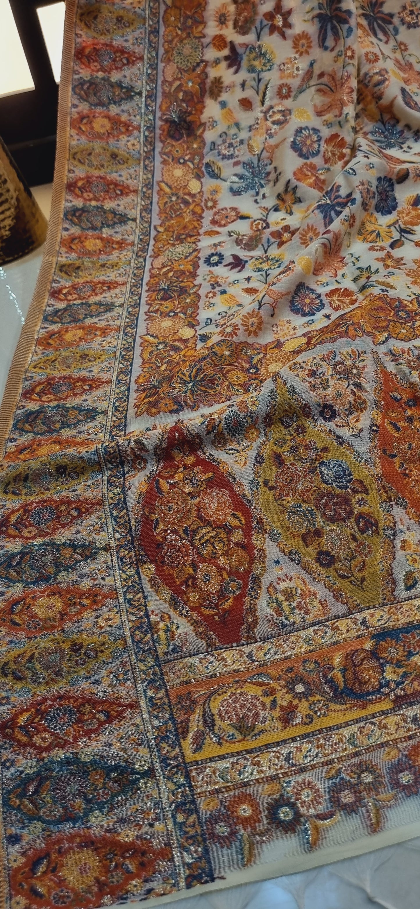 Silk kaani dupata