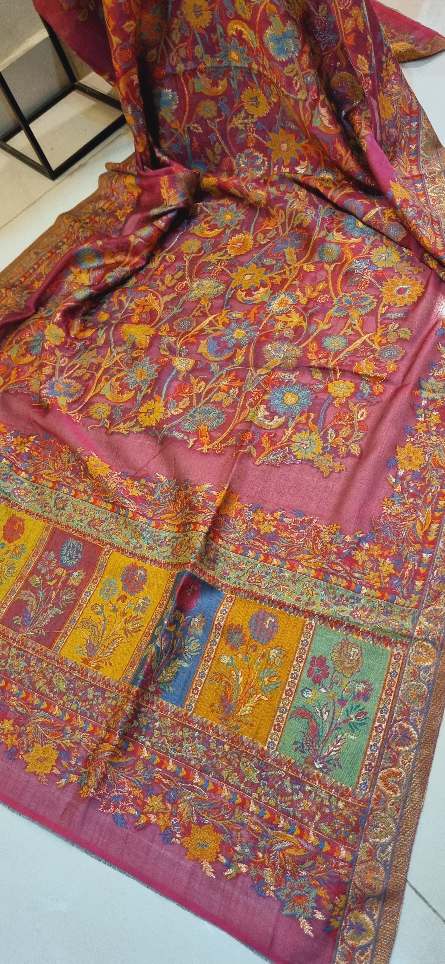 Silk kaani dupata