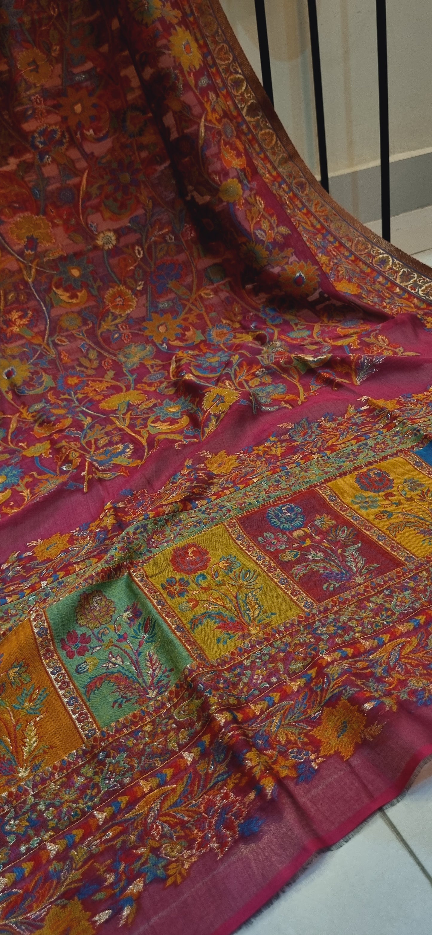 Silk kaani dupata