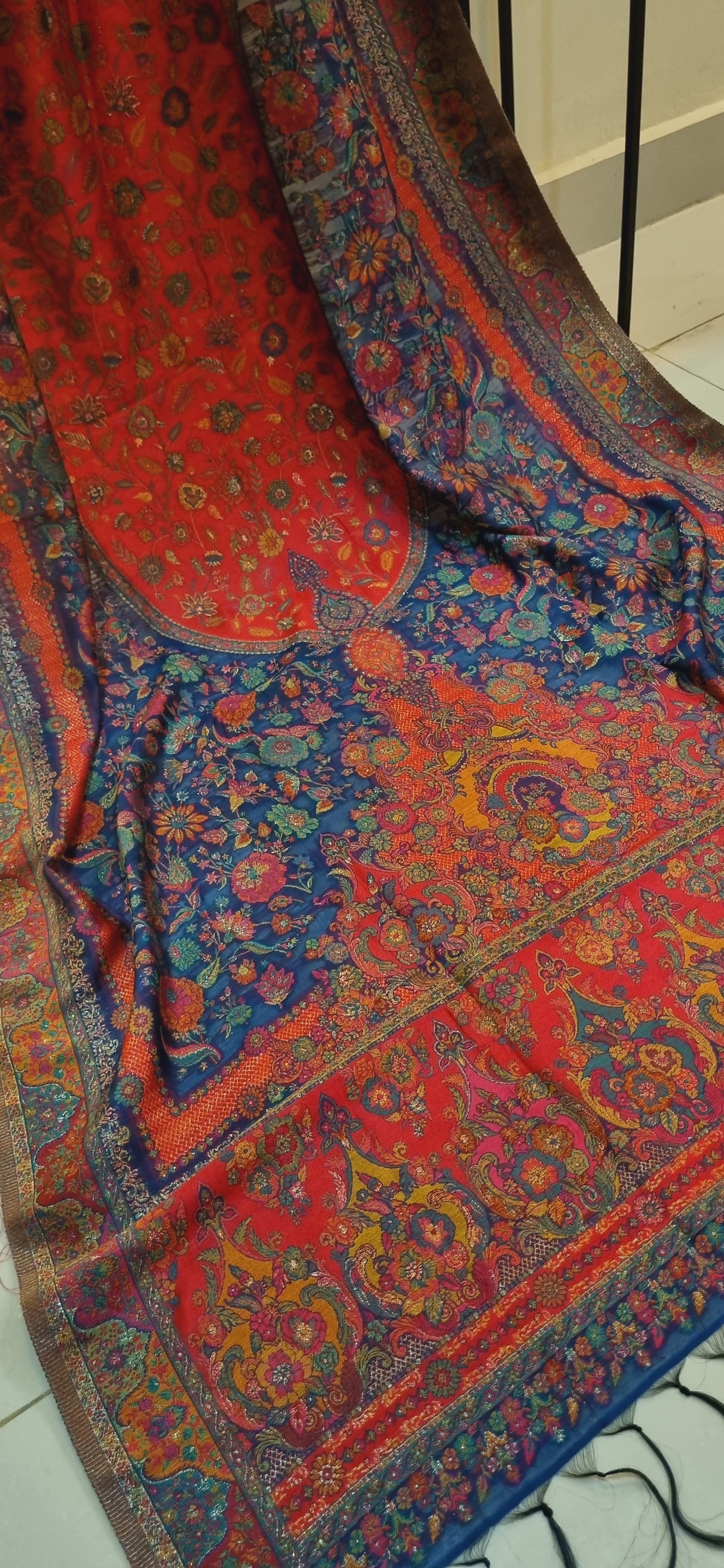 Silk kaani dupata