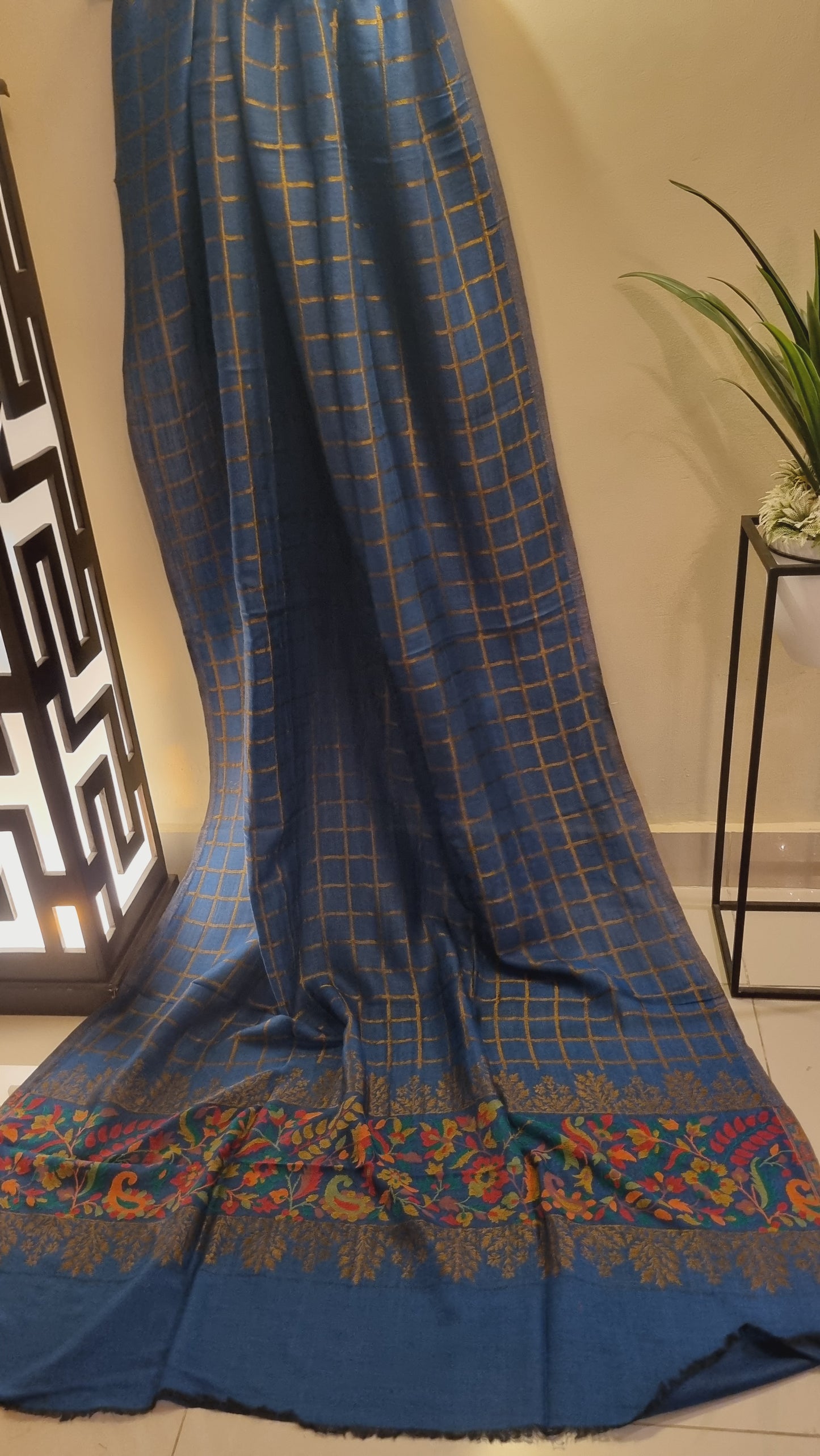 Moonlight kaani toosh shawl