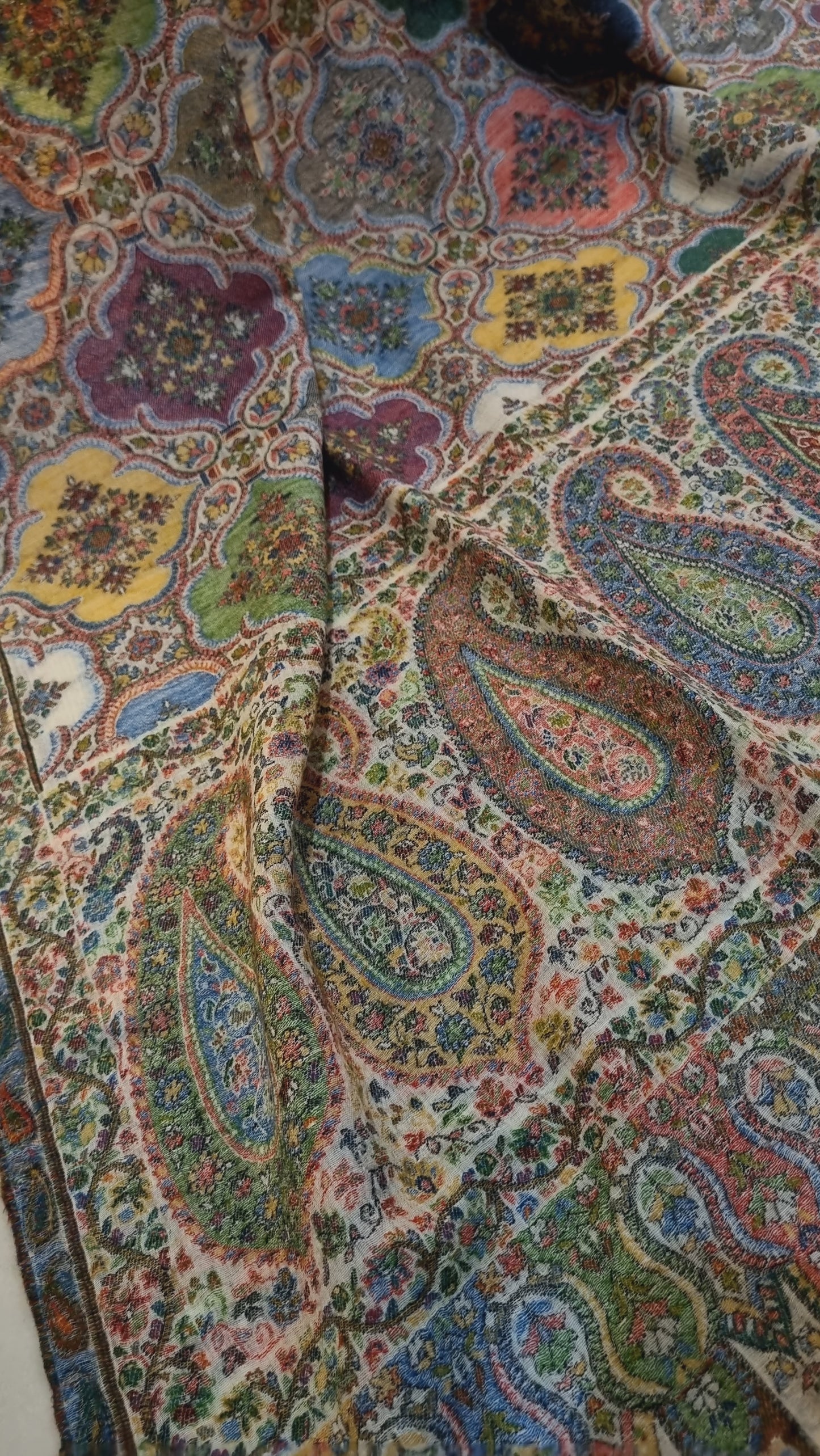 Kaani shawl pashmina